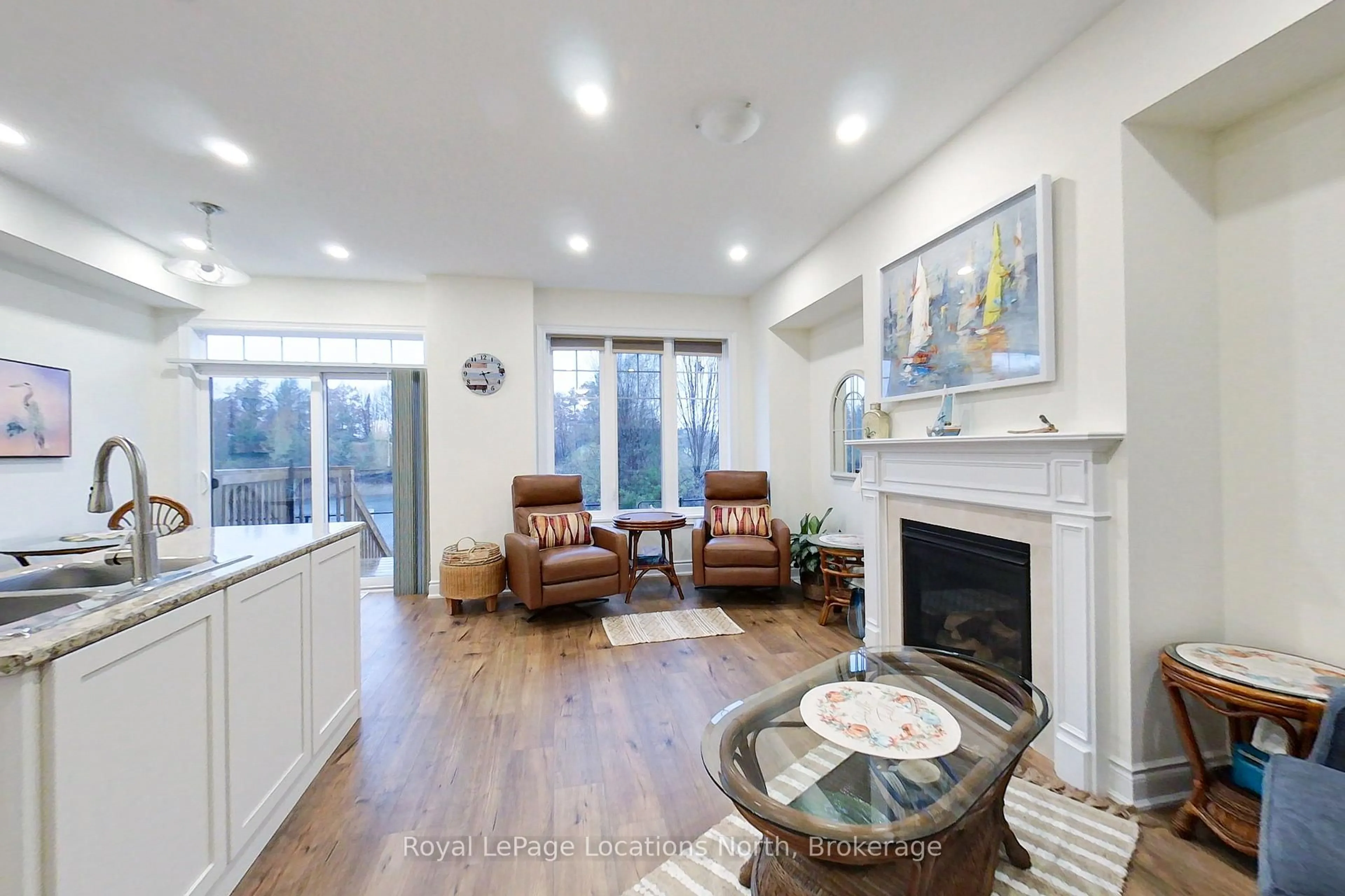 Living room with furniture, unknown for 10 LITTLE RIVER CROSSING, Wasaga Beach Ontario L9Z 0J8