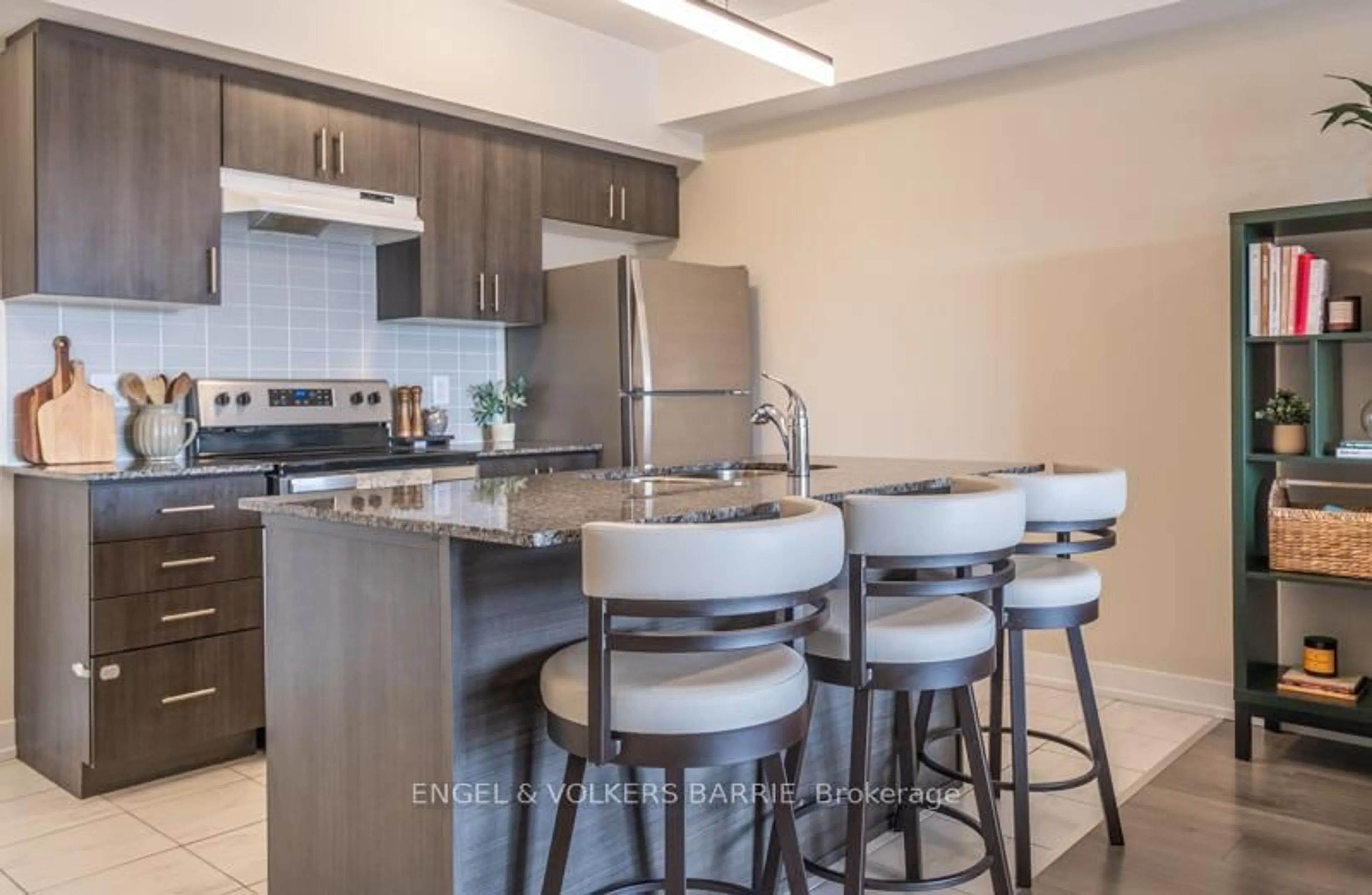 Standard kitchen, ceramic/tile floor for 4 Spice Way #312, Barrie Ontario L9J 0M2