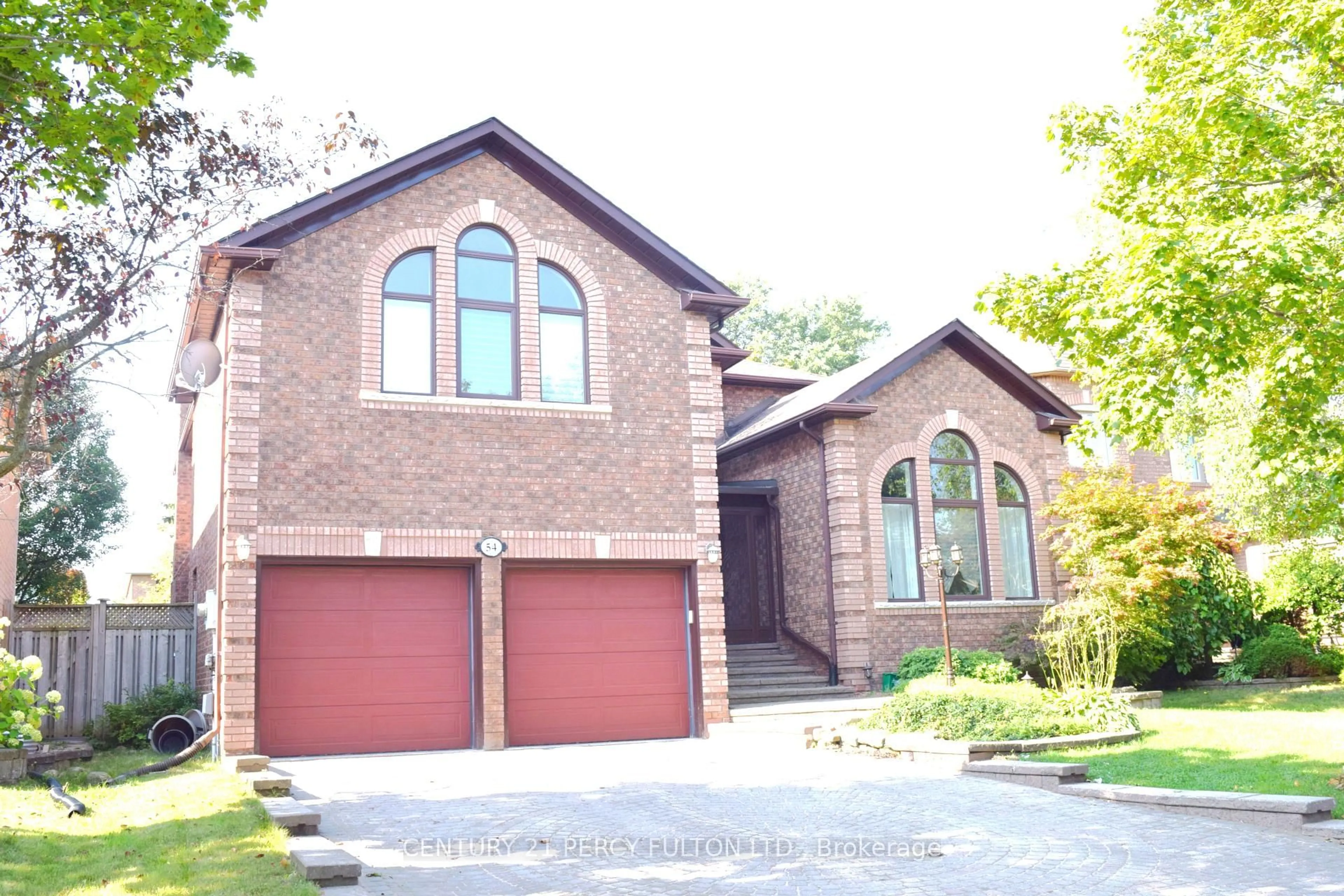 Home with brick exterior material, street for 54 Cityview Circ, Barrie Ontario L4N 7V1