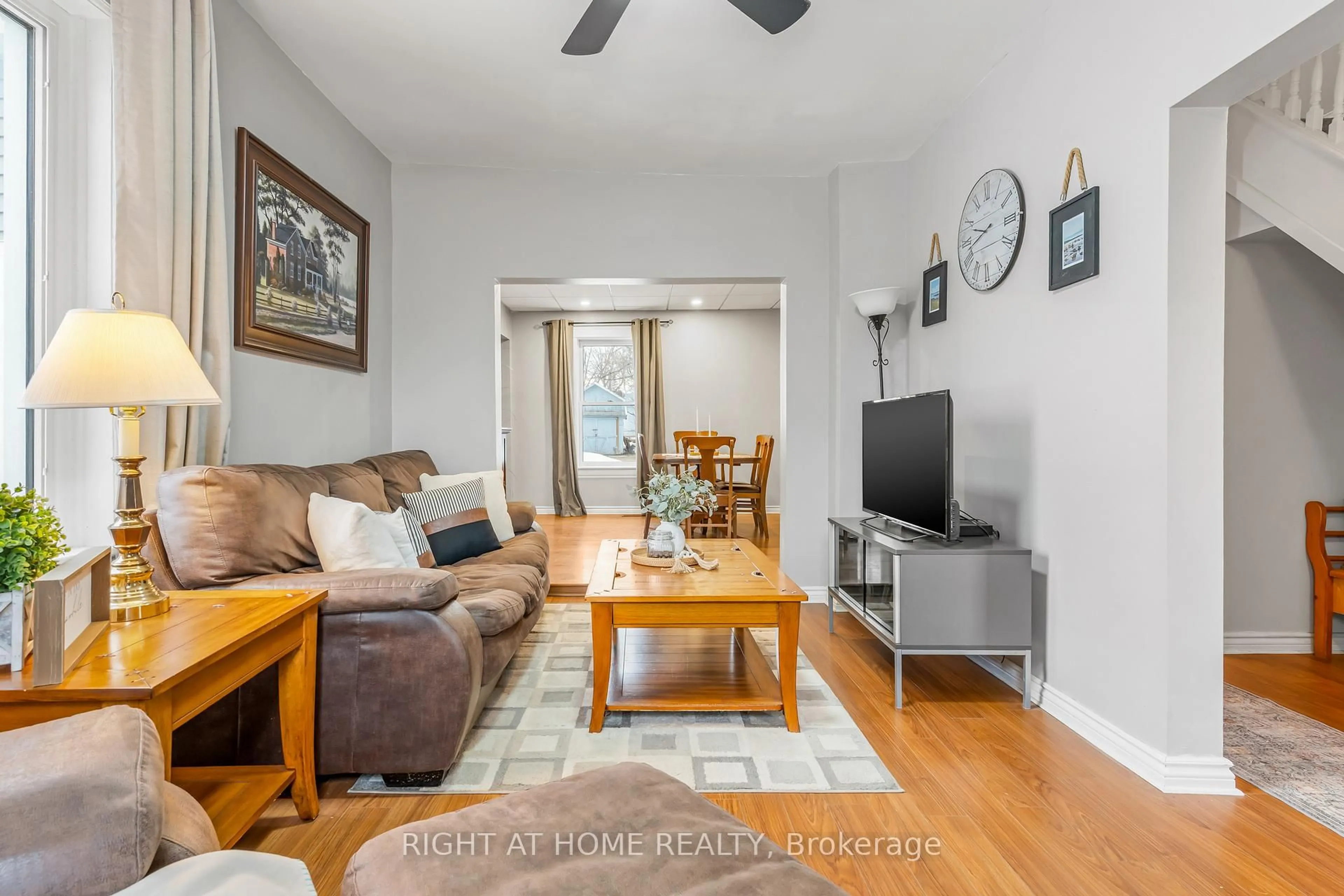 Living room with furniture, unknown for 356 Manly St, Midland Ontario L4R 3C9