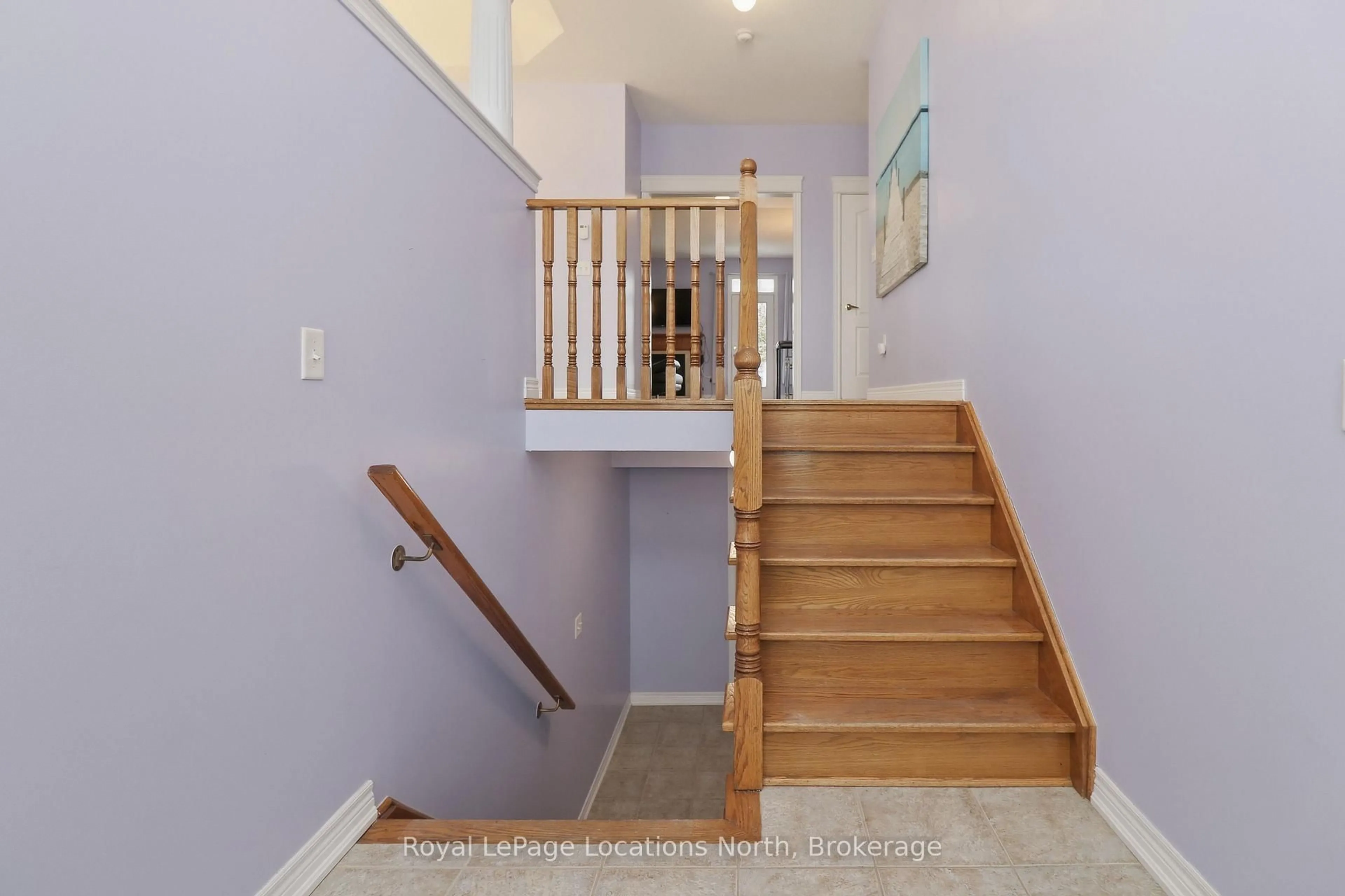 Stairs for 46 Princess Point Dr, Wasaga Beach Ontario L9Z 3C1