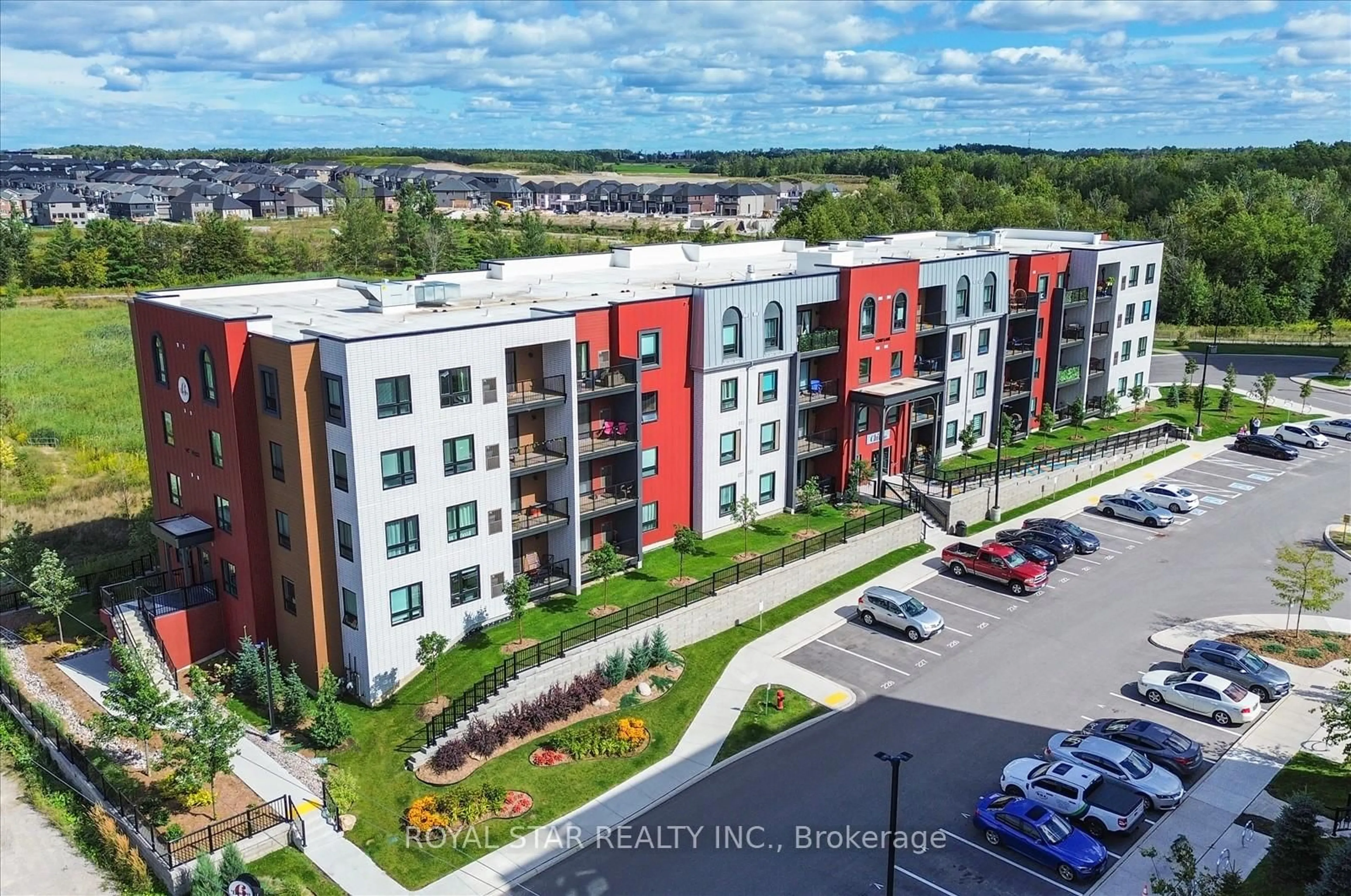 A pic from outside/outdoor area/front of a property/back of a property/a pic from drone, unknown for 1 Chef Lane #401, Barrie Ontario L9J 0T1