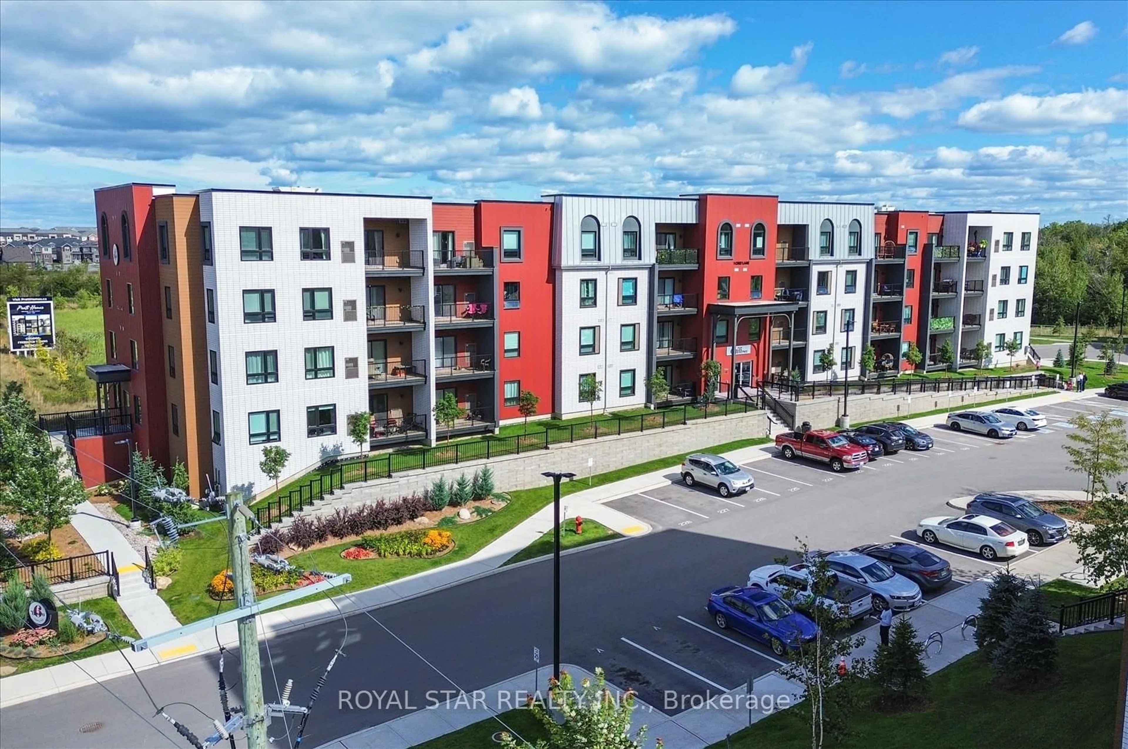 A pic from outside/outdoor area/front of a property/back of a property/a pic from drone, unknown for 1 Chef Lane #401, Barrie Ontario L9J 0T1