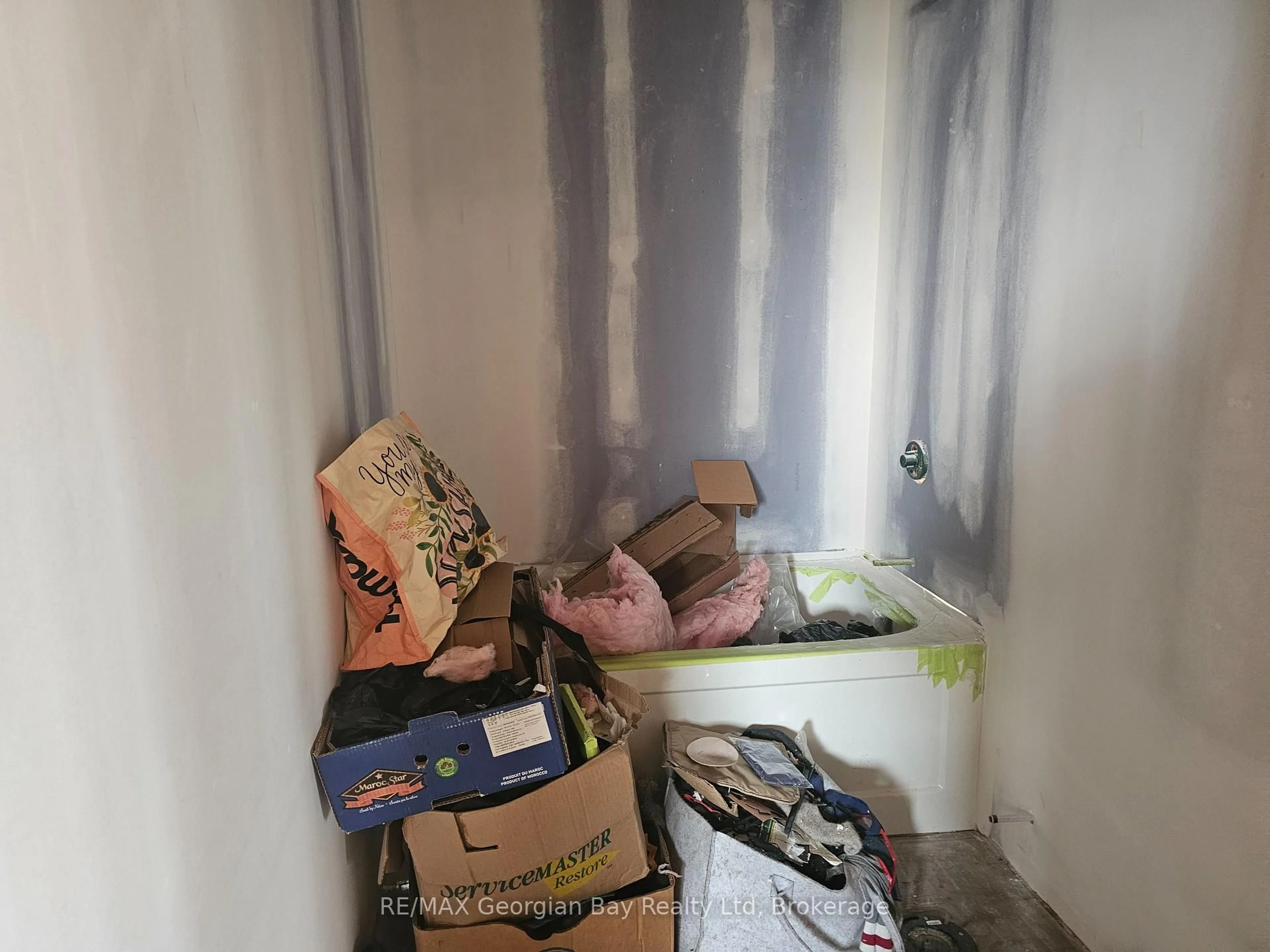 A pic of a room for 540 Johnson St, Midland Ontario L4R 2Z2