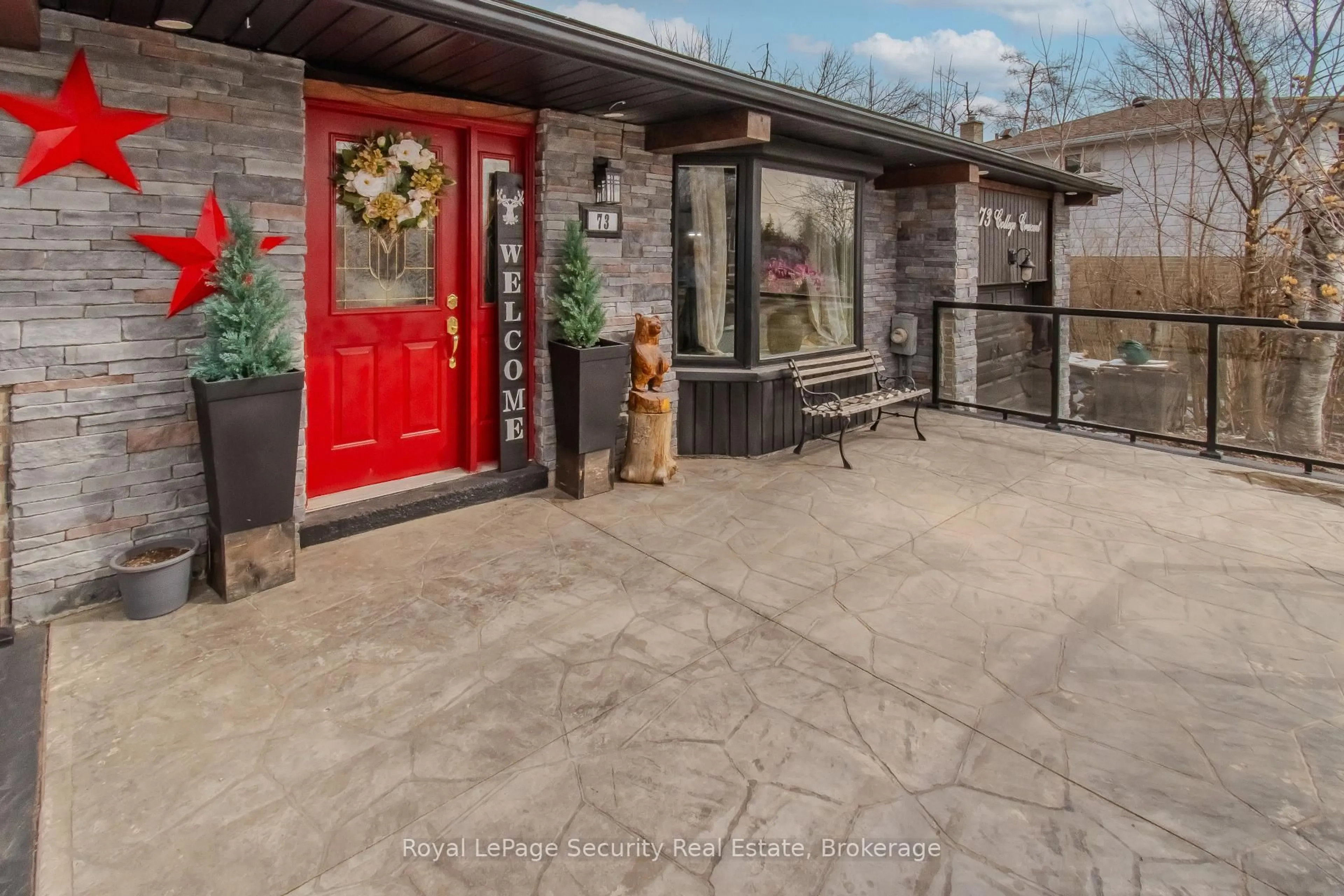 Patio, street for 73 College Cres, Barrie Ontario L4M 2W5