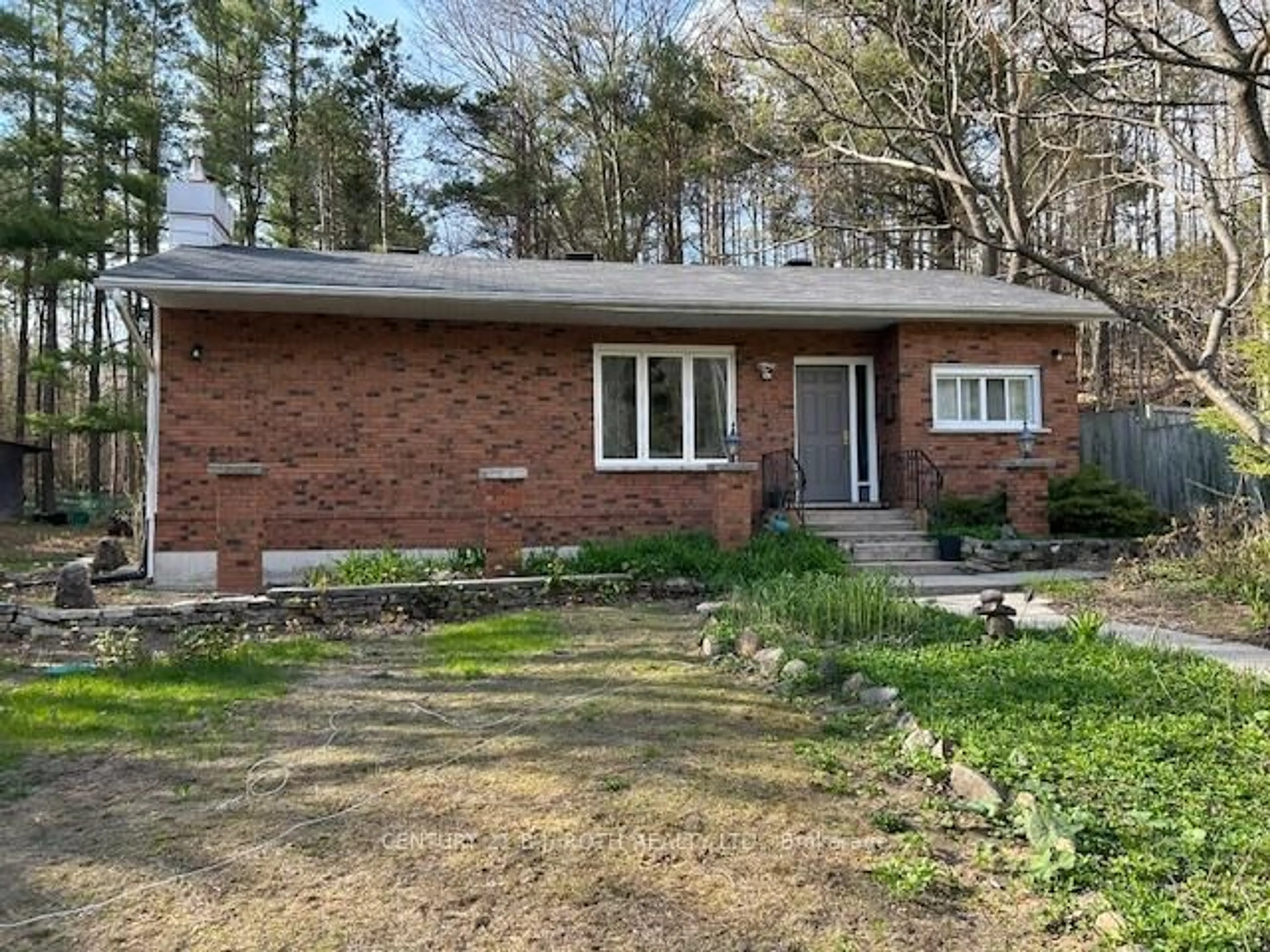 Home with brick exterior material, street for 86 Doran Rd, Springwater Ontario L0L 1X0