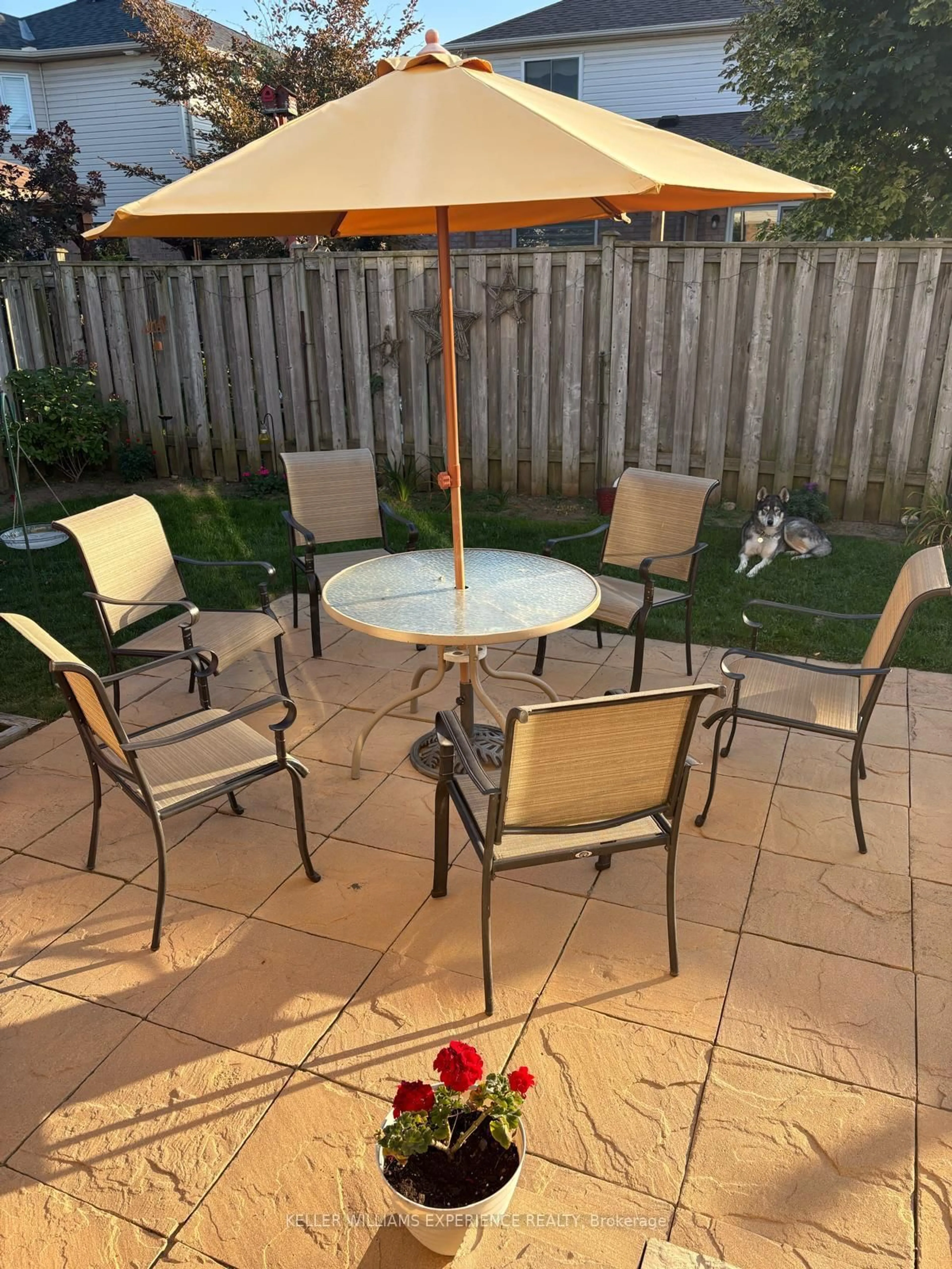 Patio, street for 48 Basswood Dr, Barrie Ontario L4N 9P2