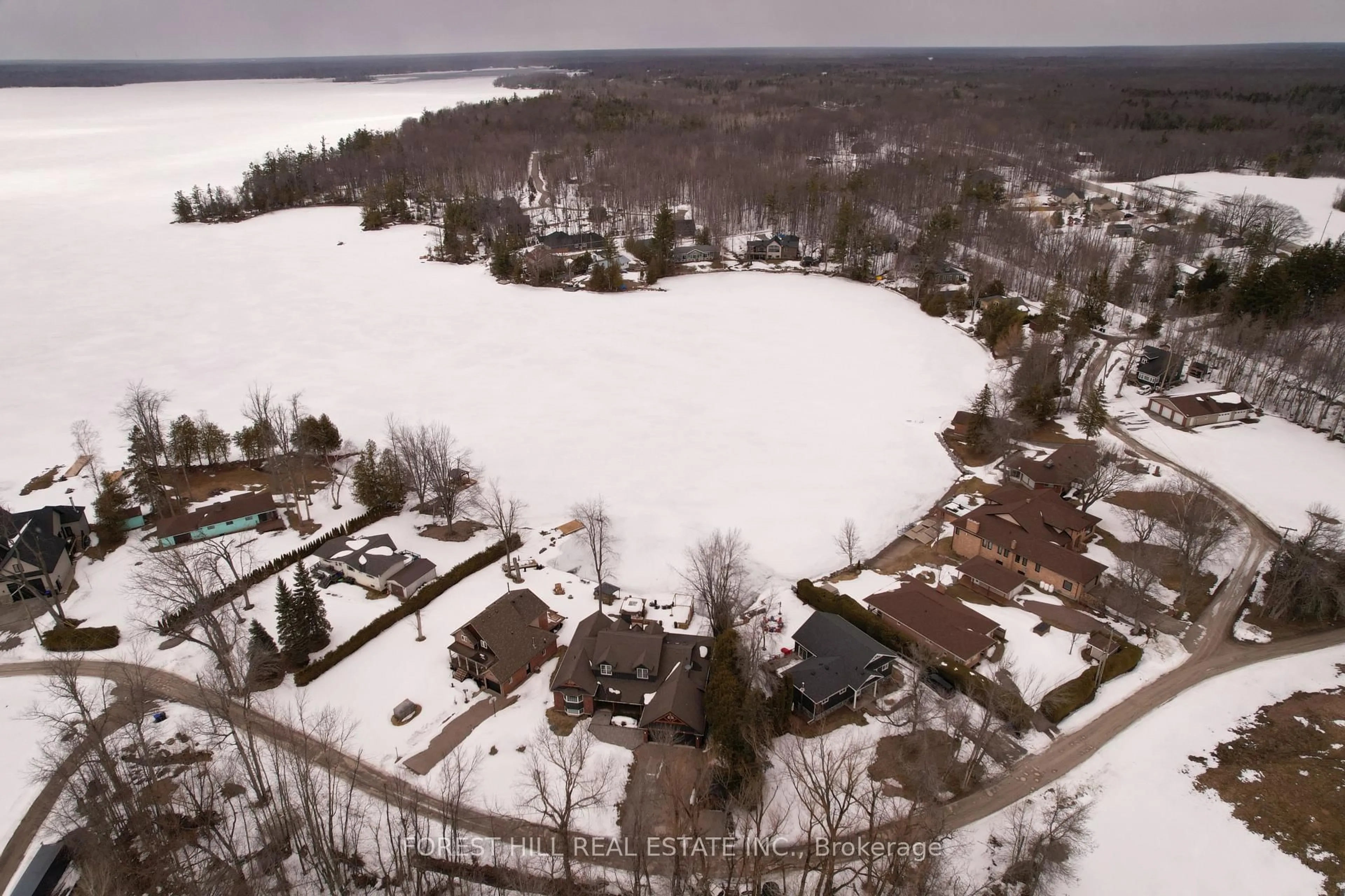 A pic from outside/outdoor area/front of a property/back of a property/a pic from drone, water/lake/river/ocean view for 3708 PORTAGE BAY Rd, Ramara Ontario L0K 2B0