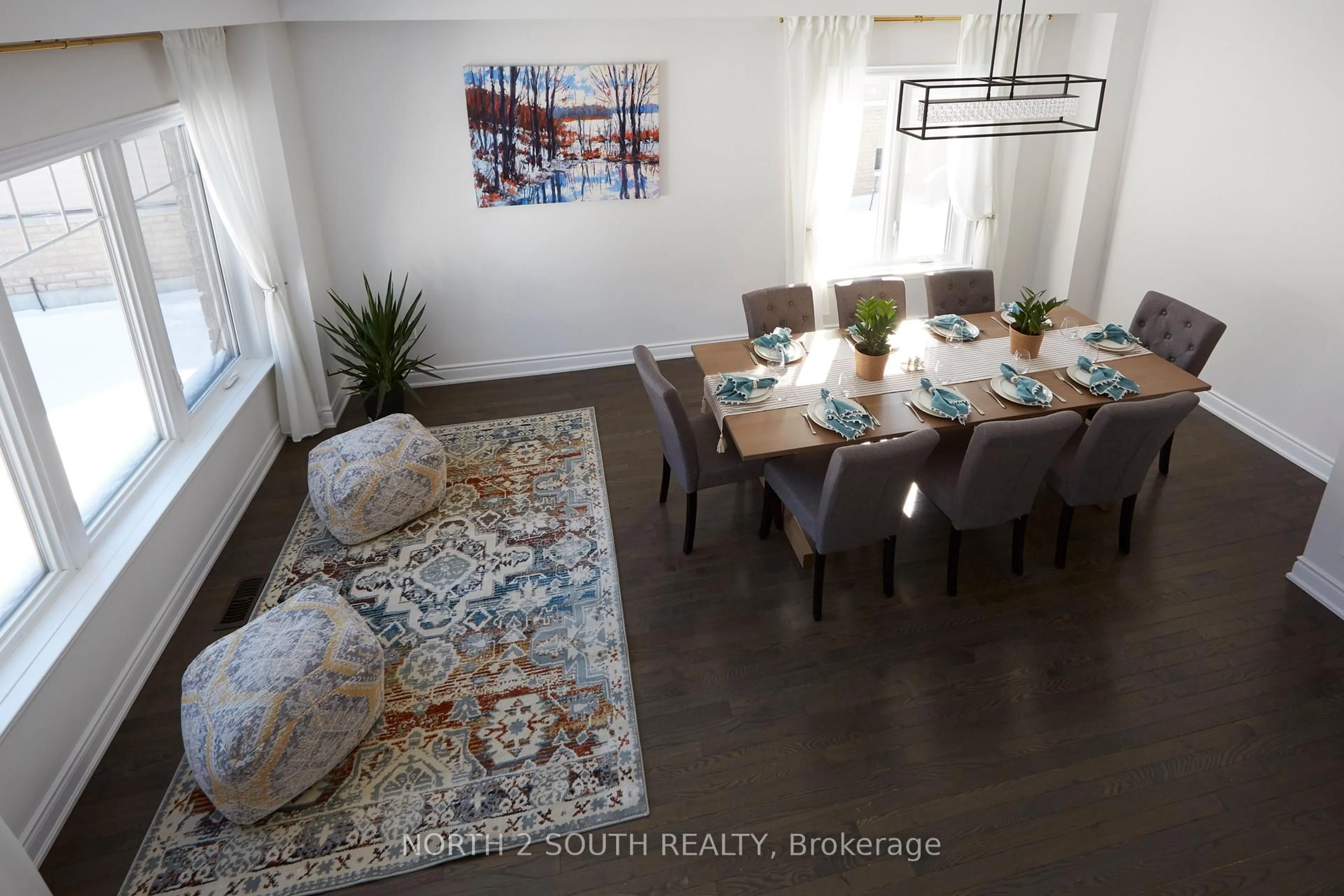 Dining room, unknown for 4 Boville Crt, Oro-Medonte Ontario L0L 2L0