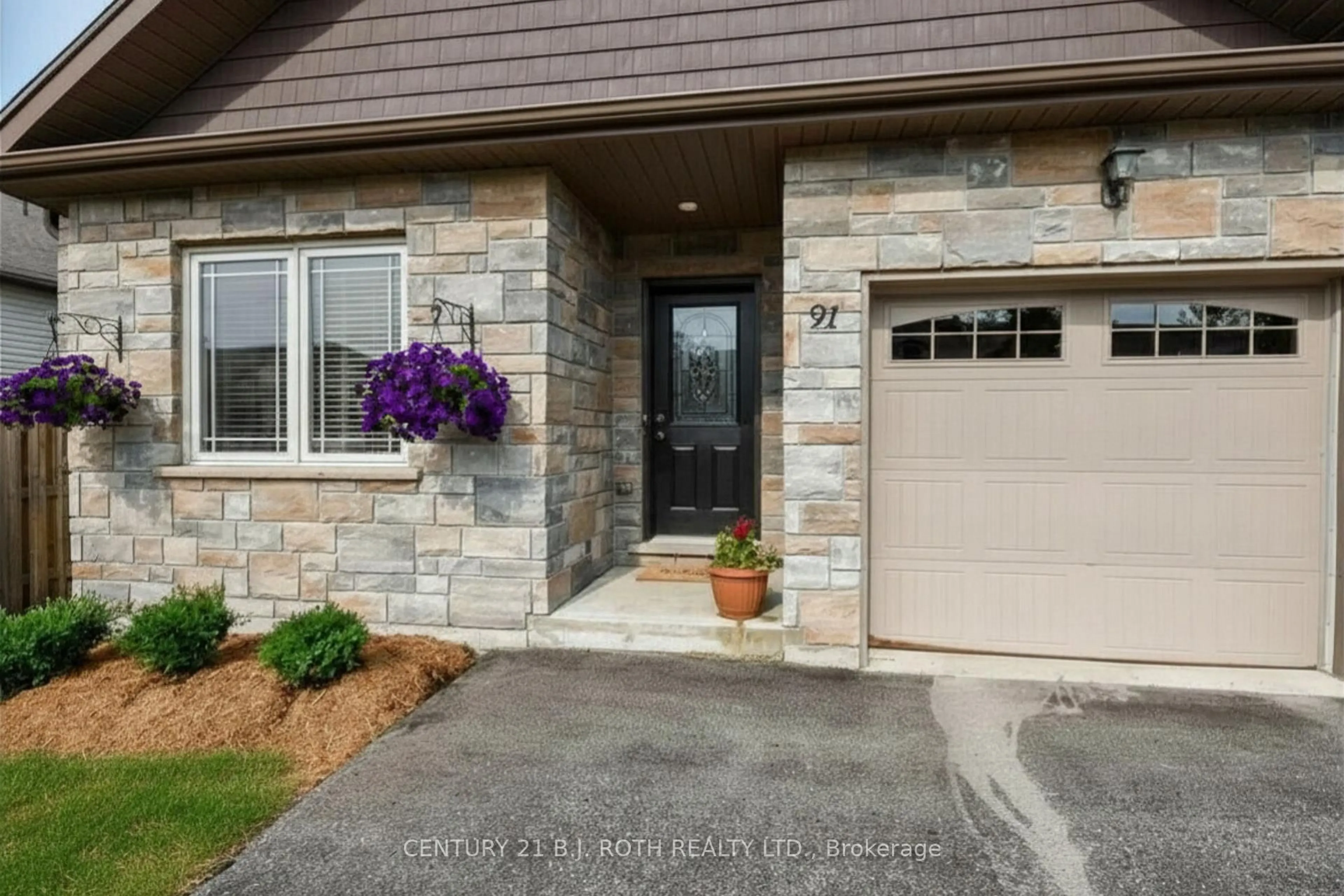 Home with brick exterior material, street for 91 Lucy Lane, Orillia Ontario L3V 0G3
