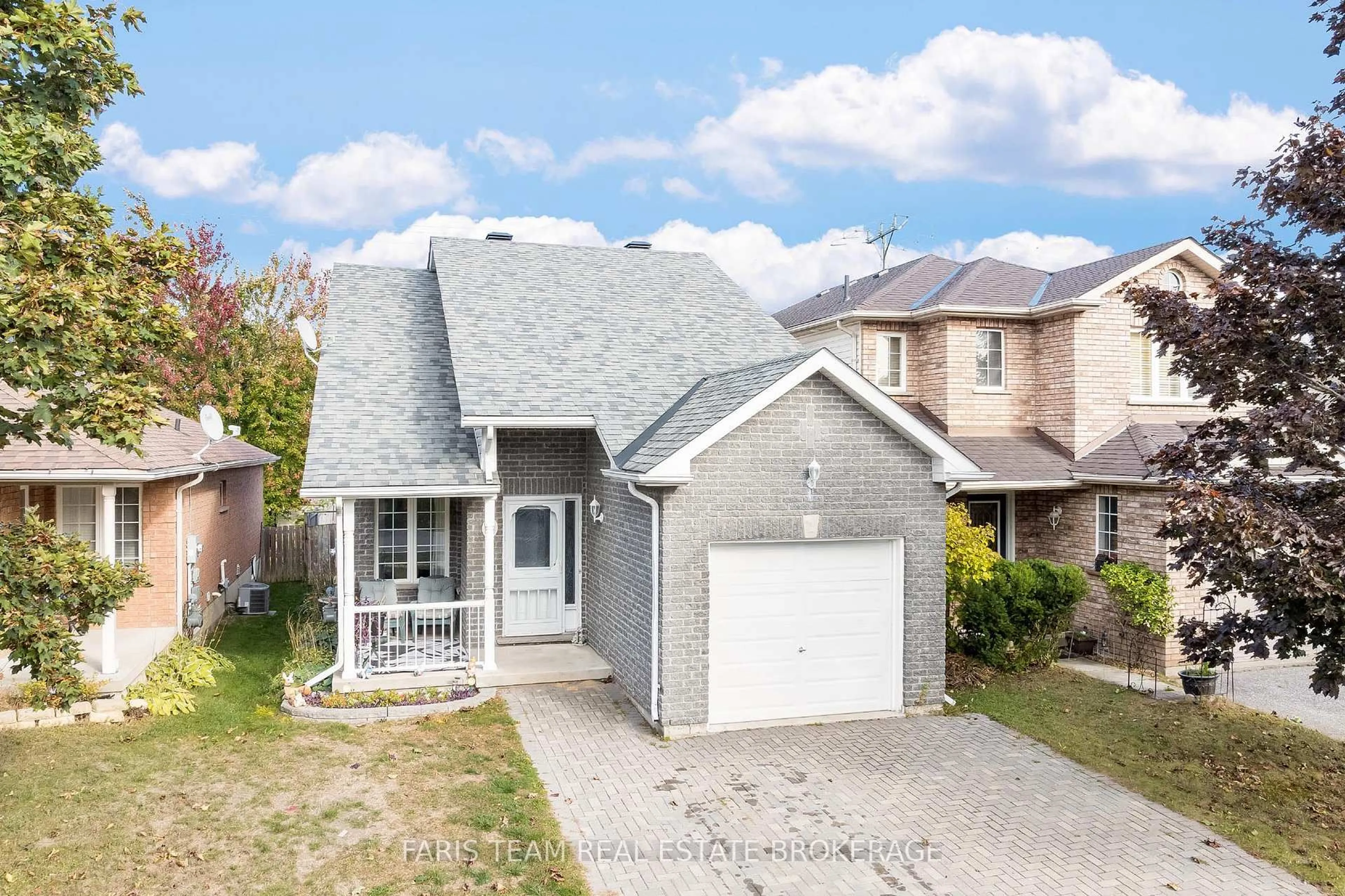 Home with brick exterior material, street for 9 Julia Cres, Orillia Ontario L3V 7Y9