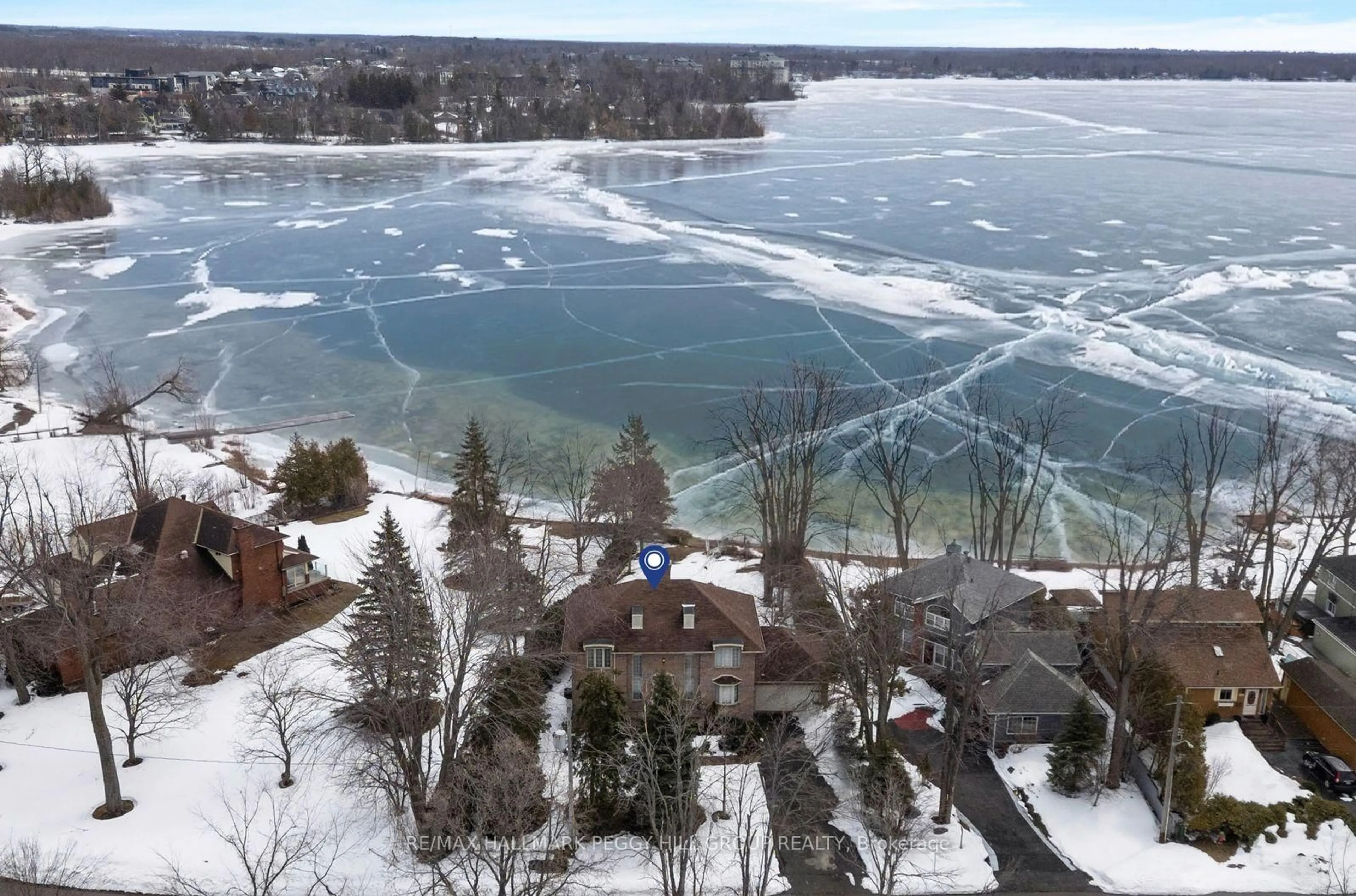 A pic from outside/outdoor area/front of a property/back of a property/a pic from drone, water/lake/river/ocean view for 395 Collins Dr, Orillia Ontario L3V 1E6