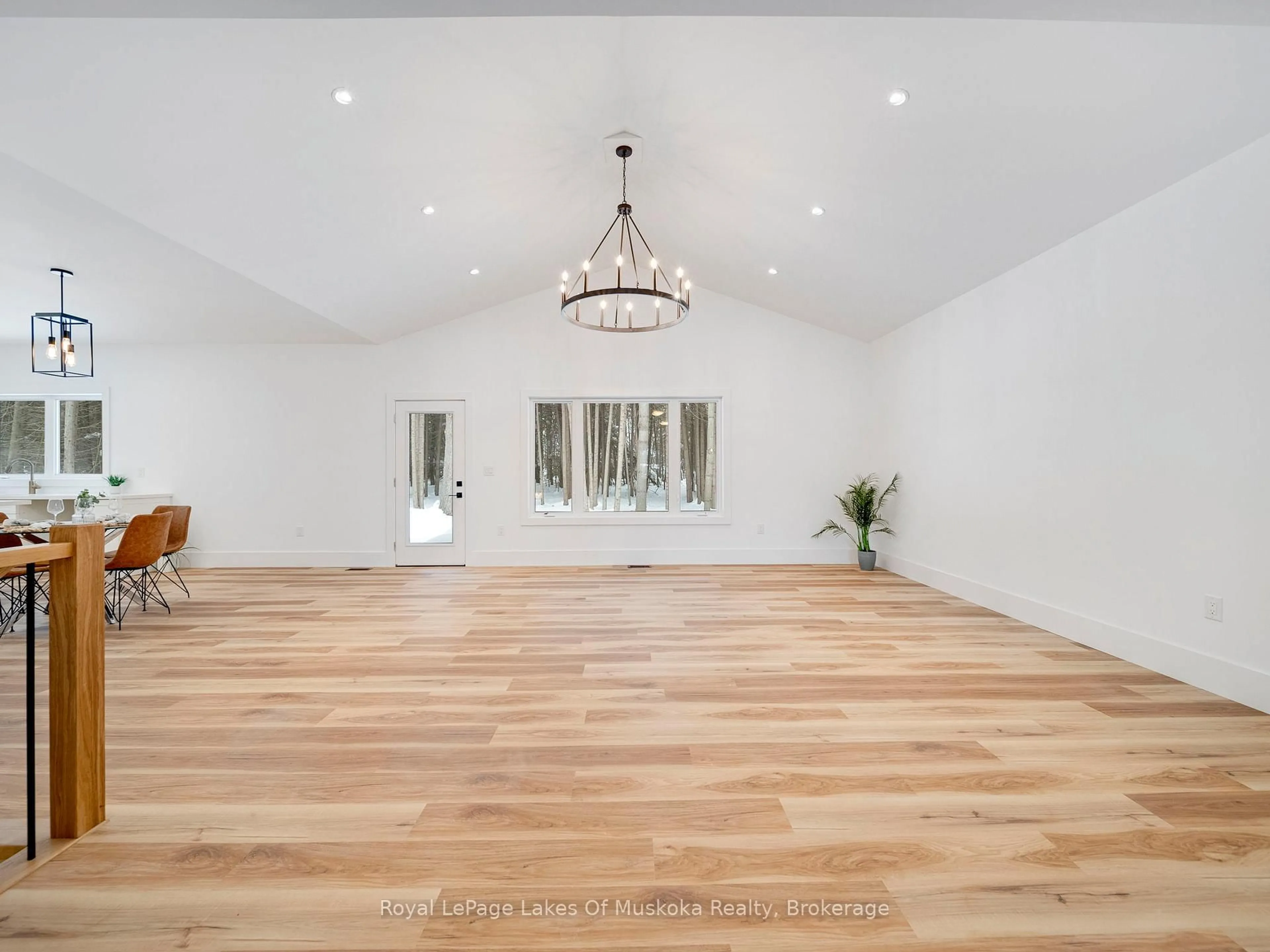 Unknown for 9 Meadow Acres Rd, Oro-Medonte Ontario L0K 2G1