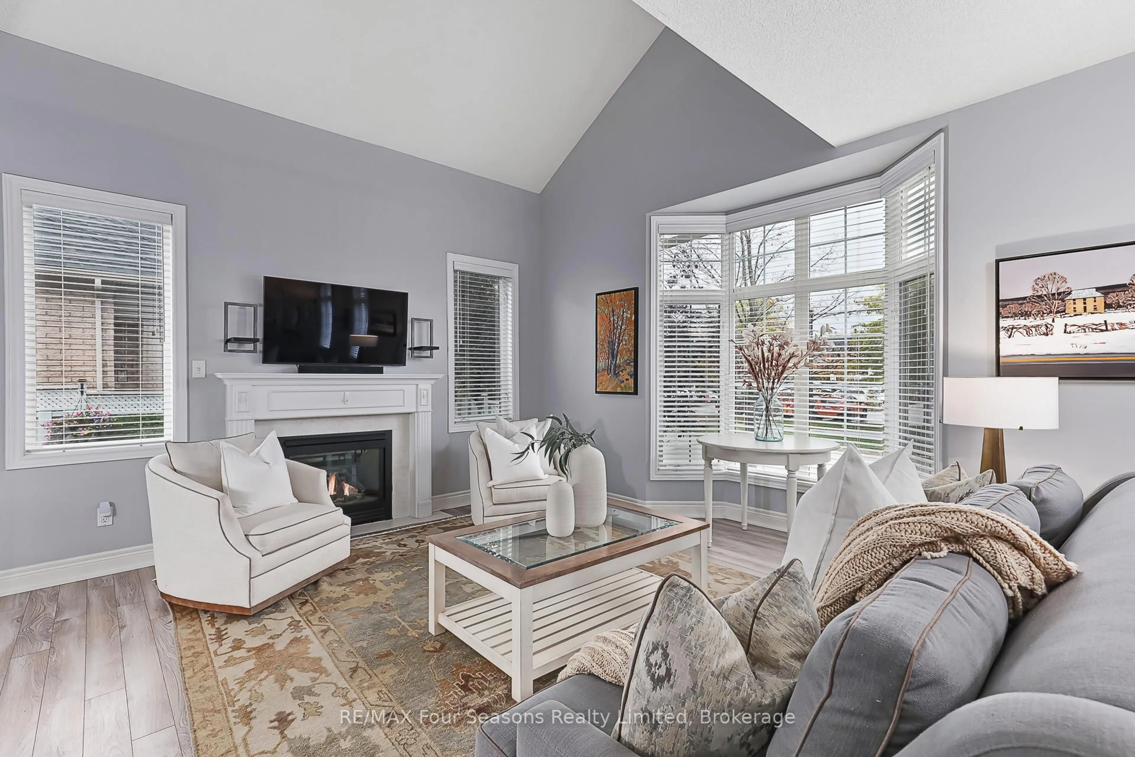 Living room with furniture, unknown for 2 Callary Cres, Collingwood Ontario L9Y 4Y1