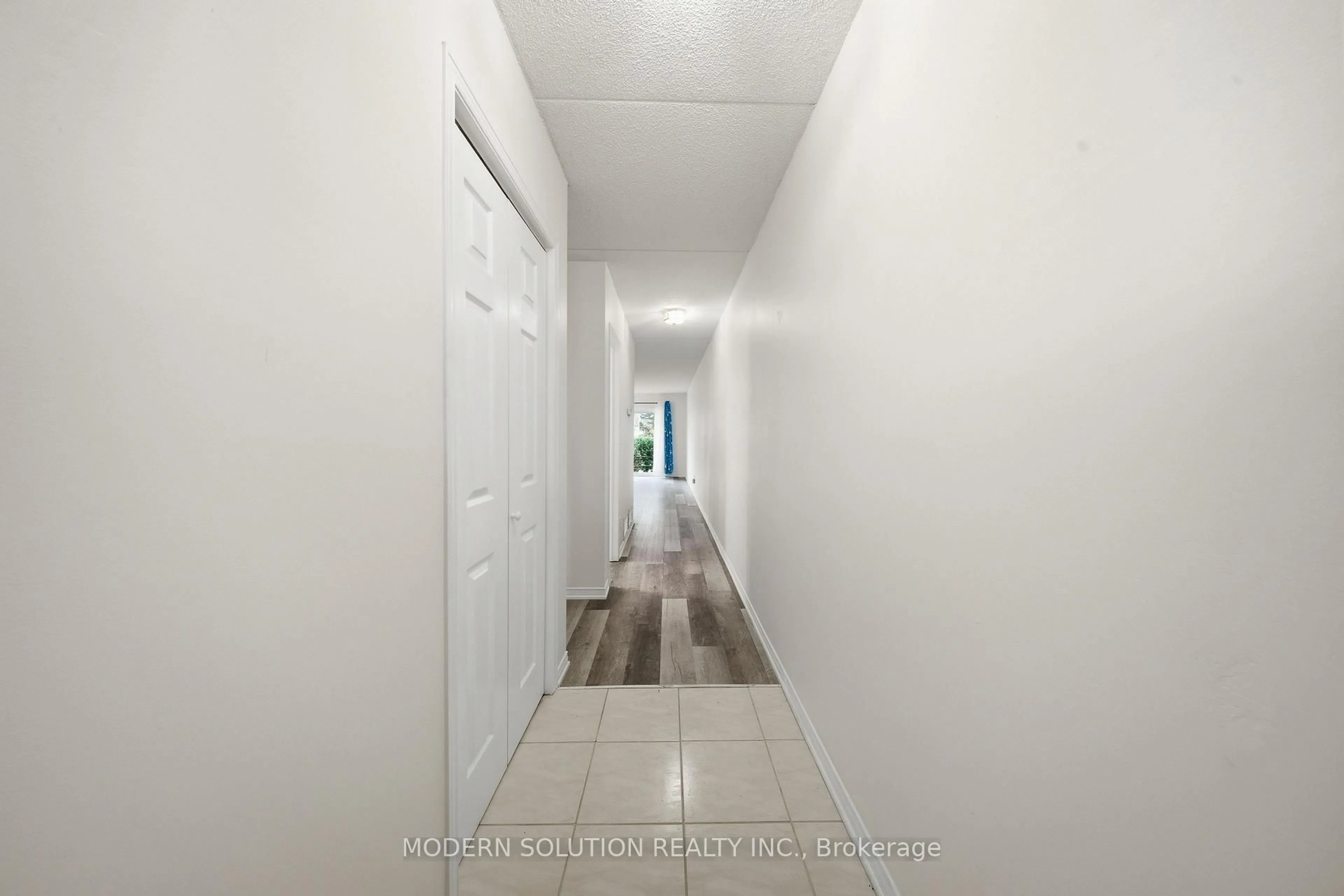 A pic of a room for 307 Mariners Way #12, Collingwood Ontario L9Y 5C7