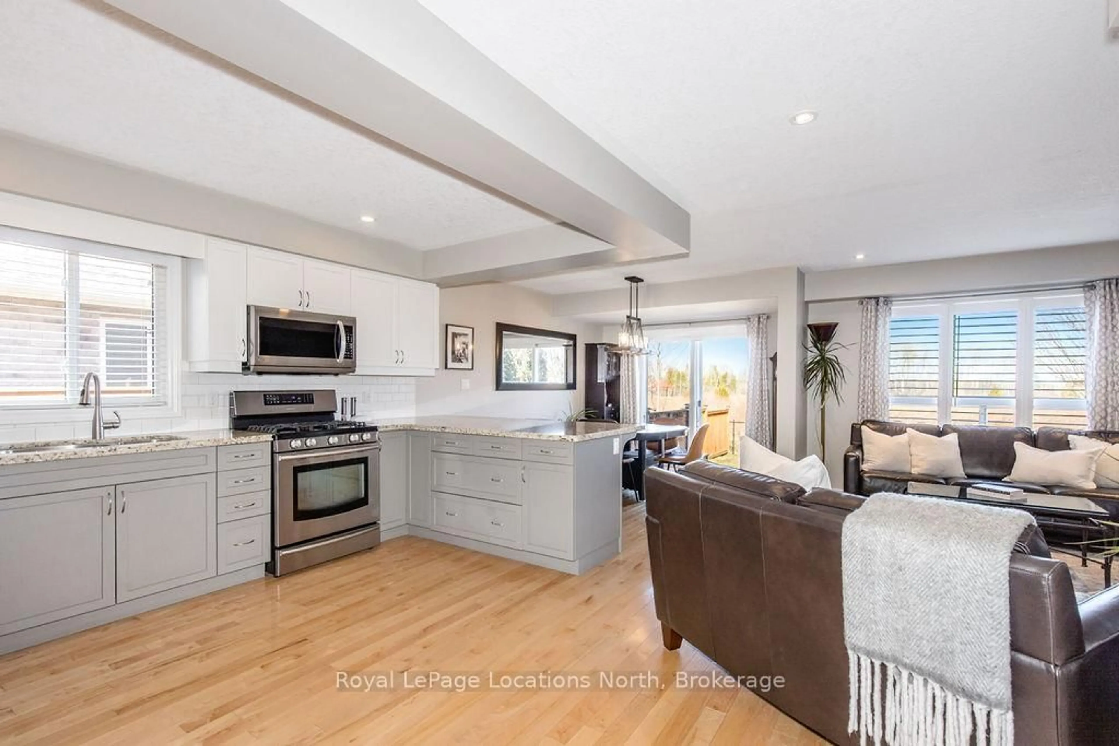 Open concept kitchen, unknown for 45 Sherwood St, Collingwood Ontario L9Y 0C5