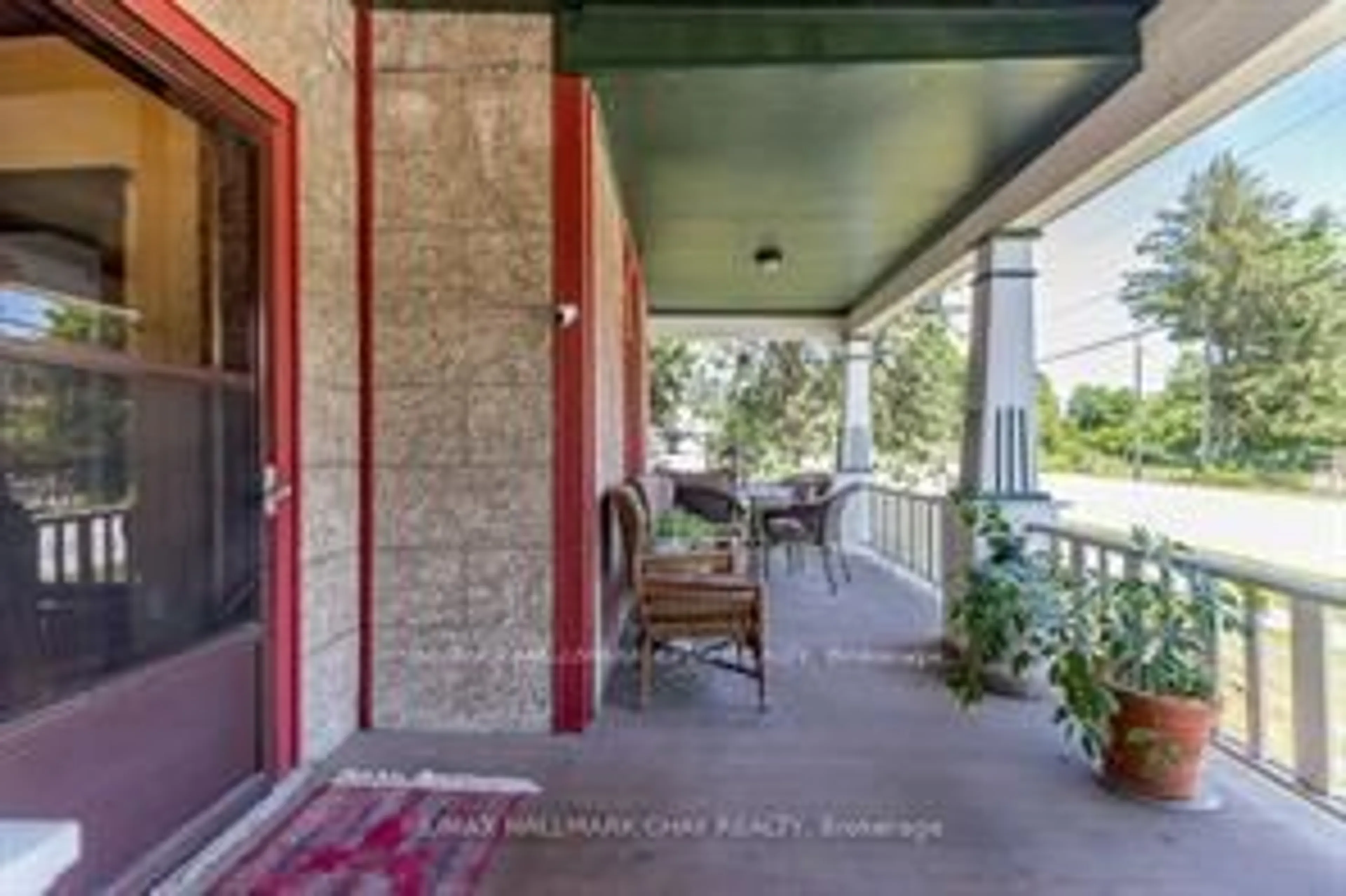 Patio, street for 4514 Penetanguishene Rd, Springwater Ontario L0L 1V0