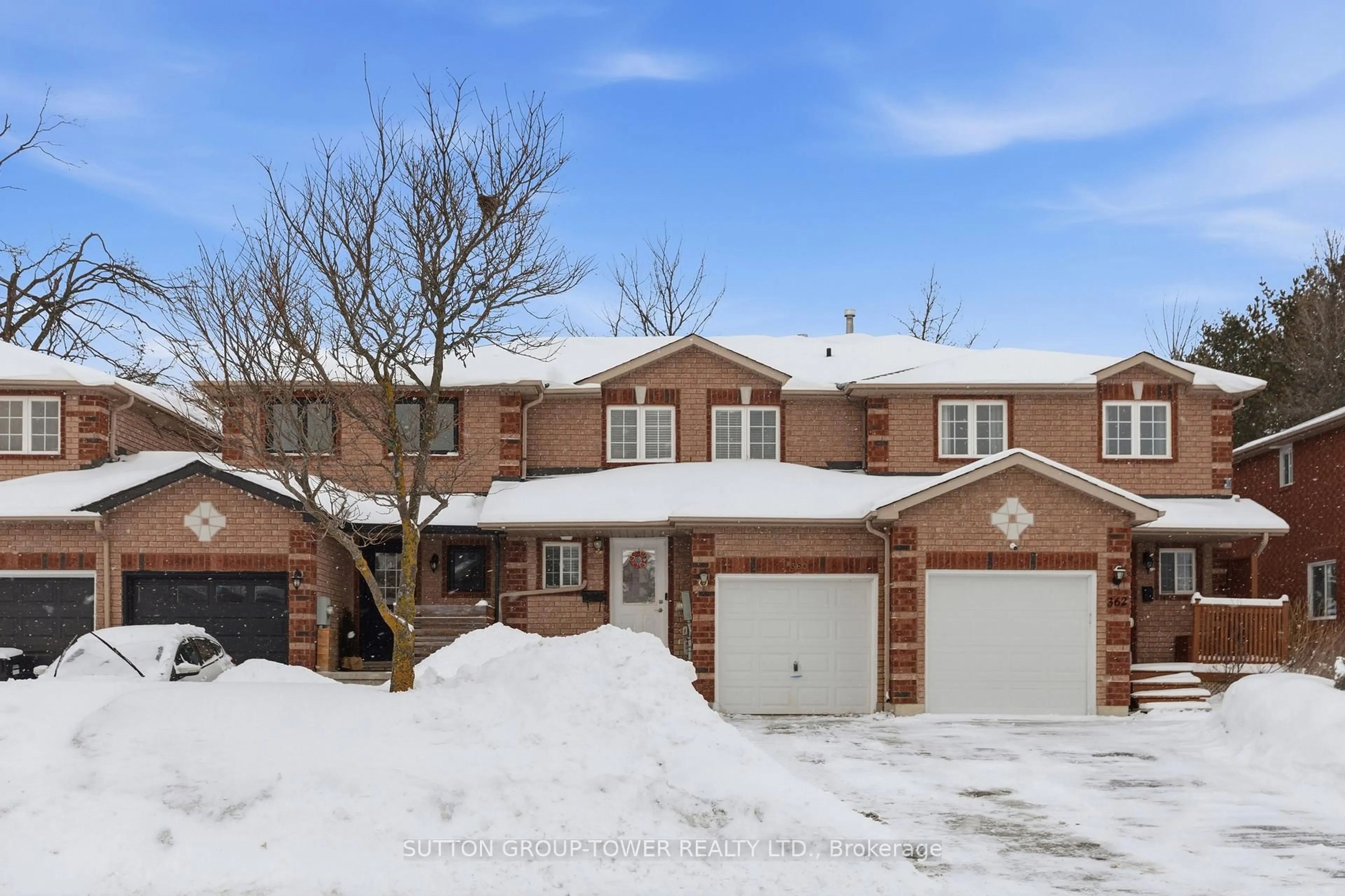 Home with brick exterior material, street for 360 Dunsmore Lane, Barrie Ontario L4M 7B2