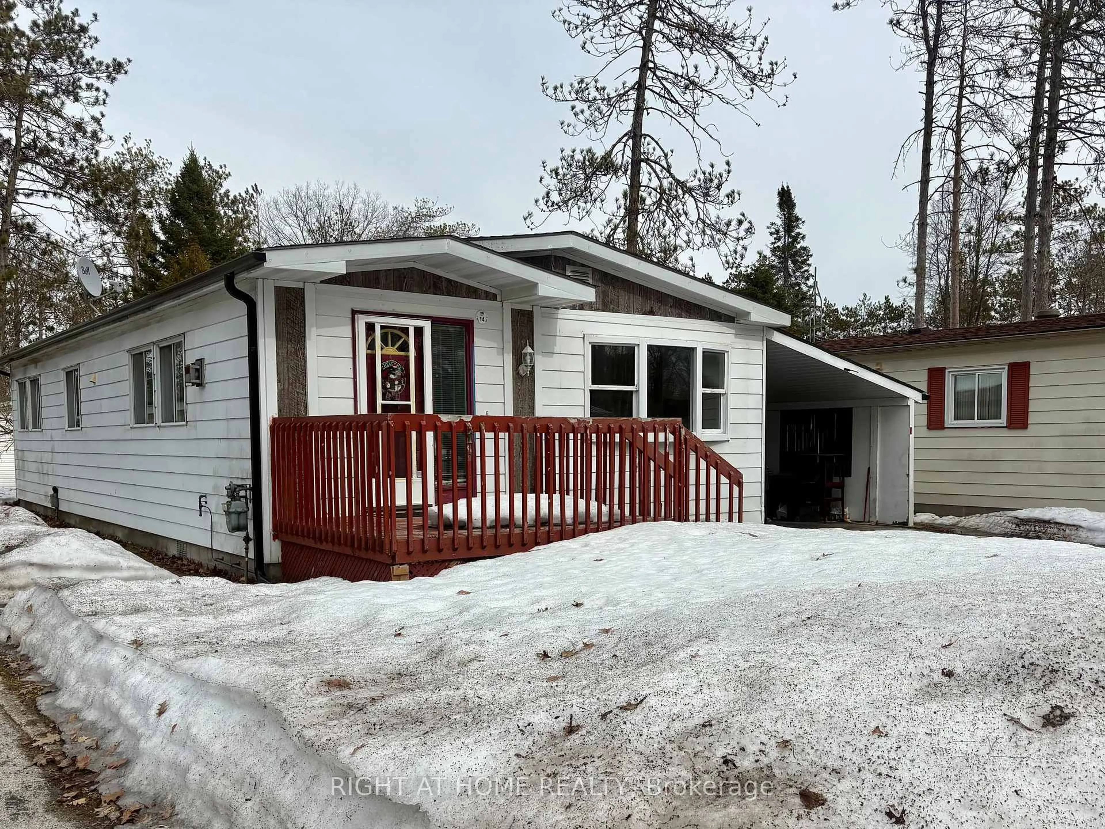 Shed for 14 Sinclair Ave, Wasaga Beach Ontario L9Z 1K3