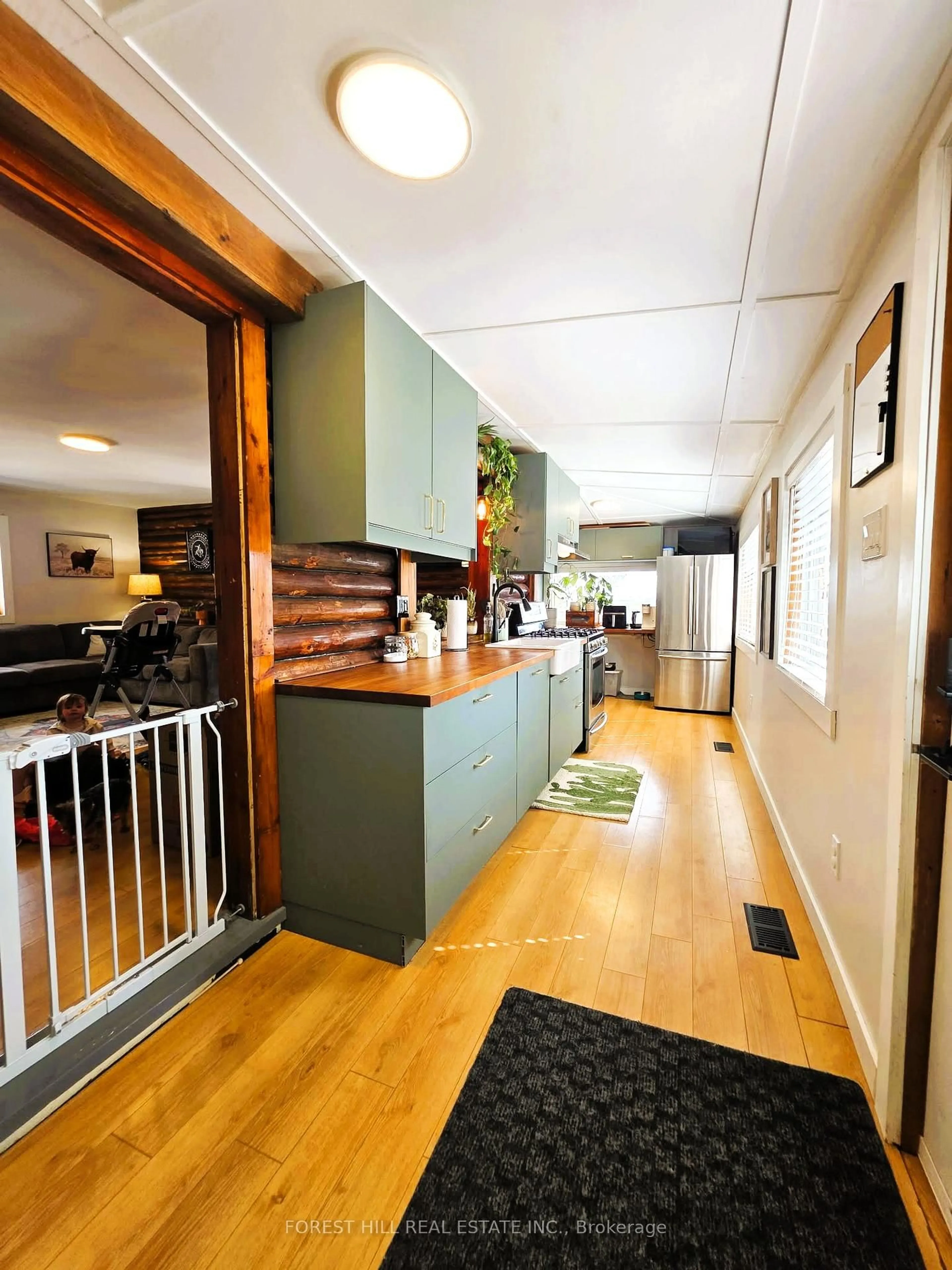 Unknown for 2224 Lakeshore Rd, Oro-Medonte Ontario L0L 1T0