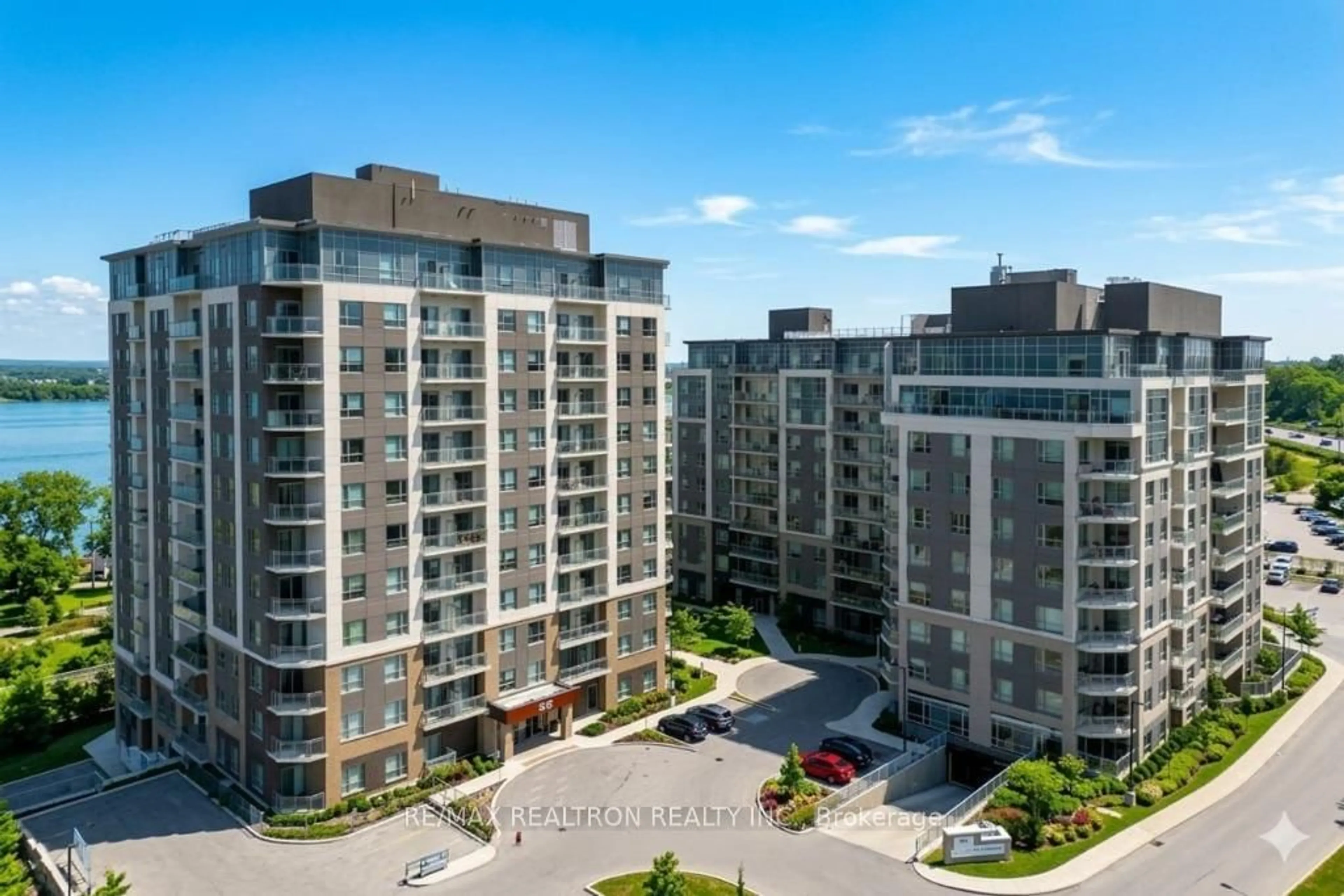 A pic from outside/outdoor area/front of a property/back of a property/a pic from drone, city buildings view from balcony for 56 Lakeside Terr #510, Barrie Ontario L4M 7B9