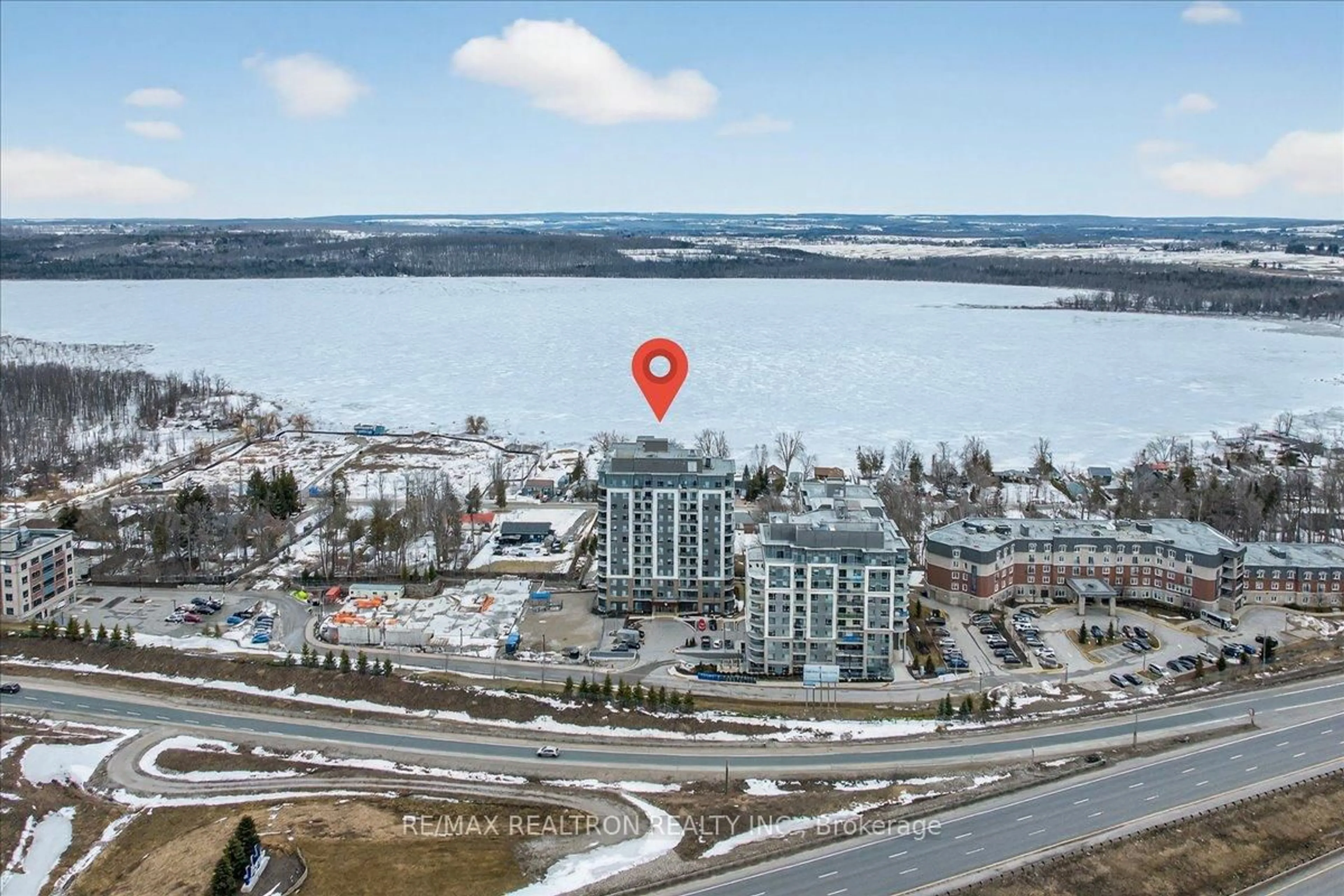 A pic from outside/outdoor area/front of a property/back of a property/a pic from drone, water/lake/river/ocean view for 56 Lakeside Terr #510, Barrie Ontario L4M 7B9