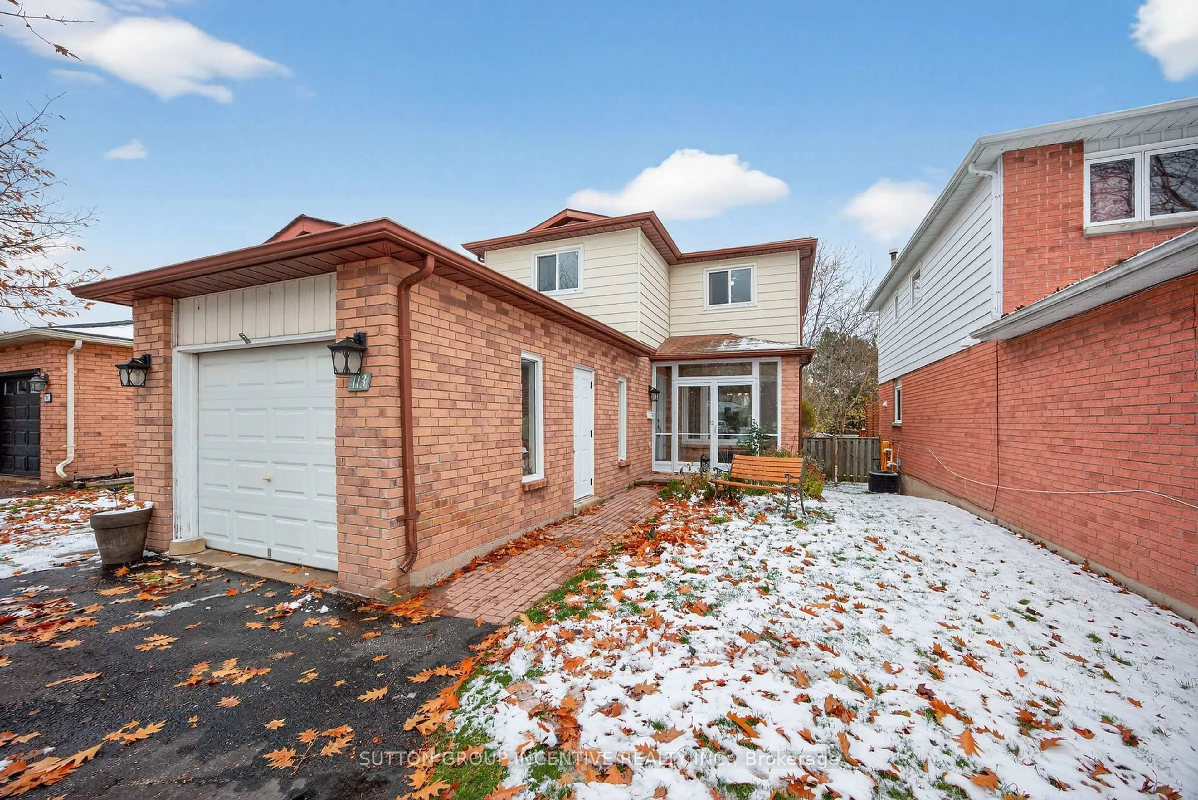 Home with brick exterior material, street for 113 Garden Dr, Barrie Ontario L4N 5T9