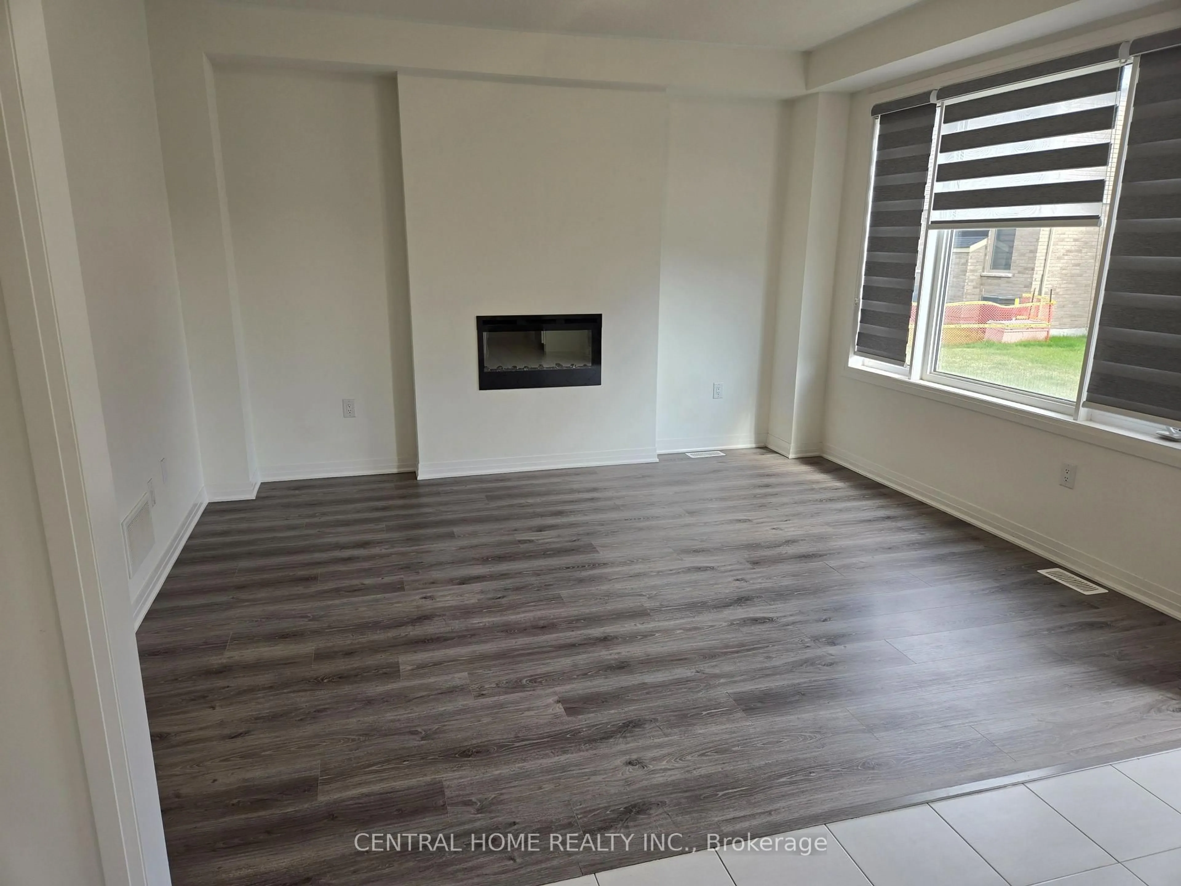 A pic of a room for 46 COPPERHILL Hts, Barrie Ontario L9S 2Z4