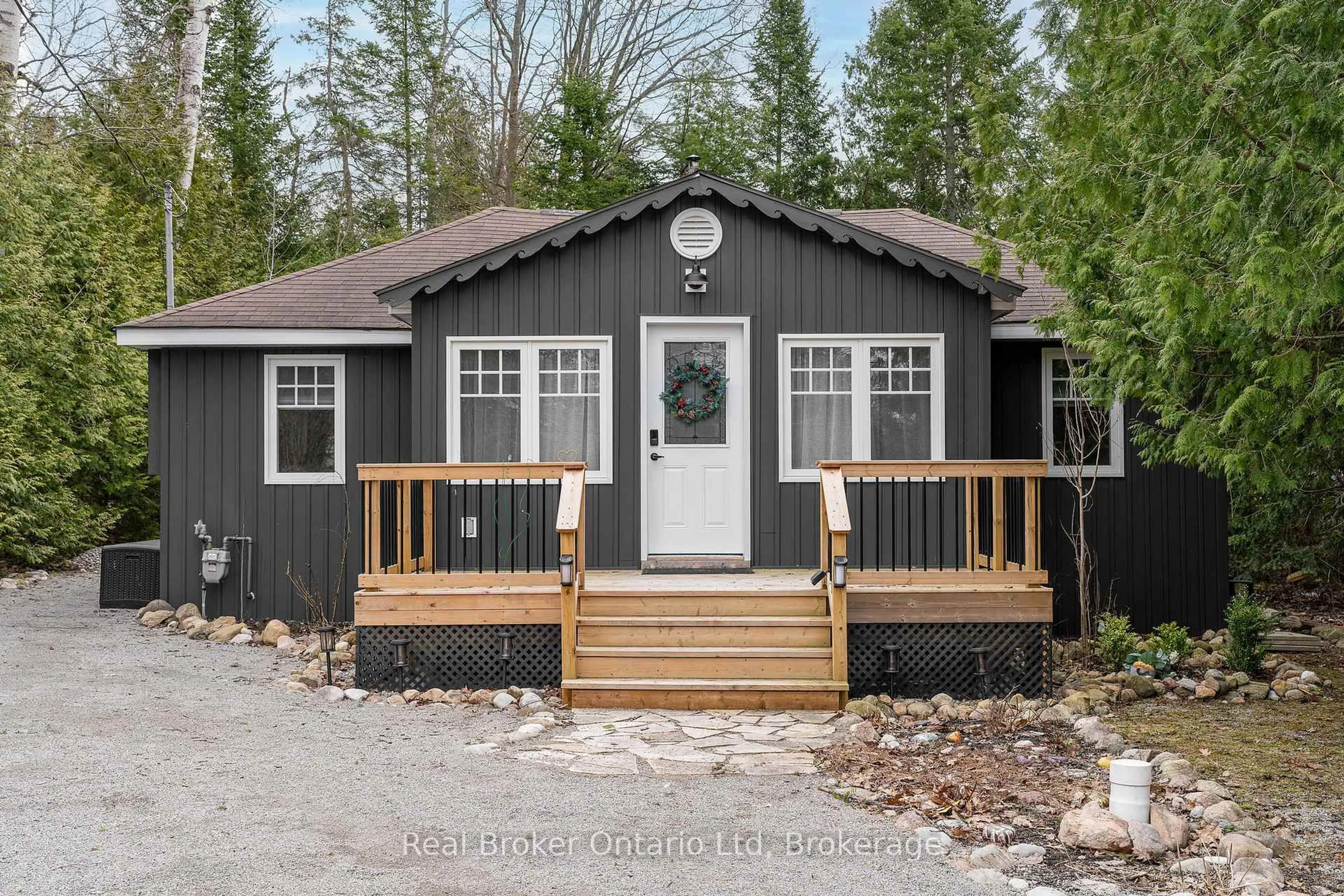 Unknown for 1071 LAWSON Rd, Tiny Ontario L0L 1P0