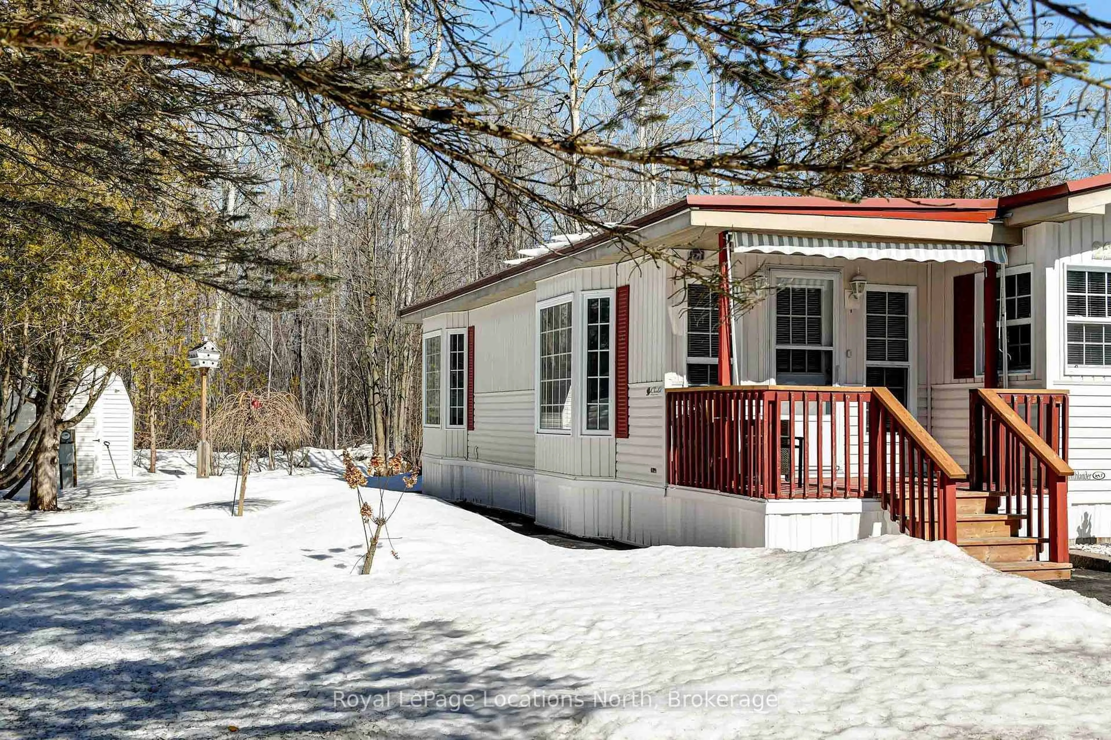 Patio, street for 22 Prince Charles Ave, Springwater Ontario L0L 1P0