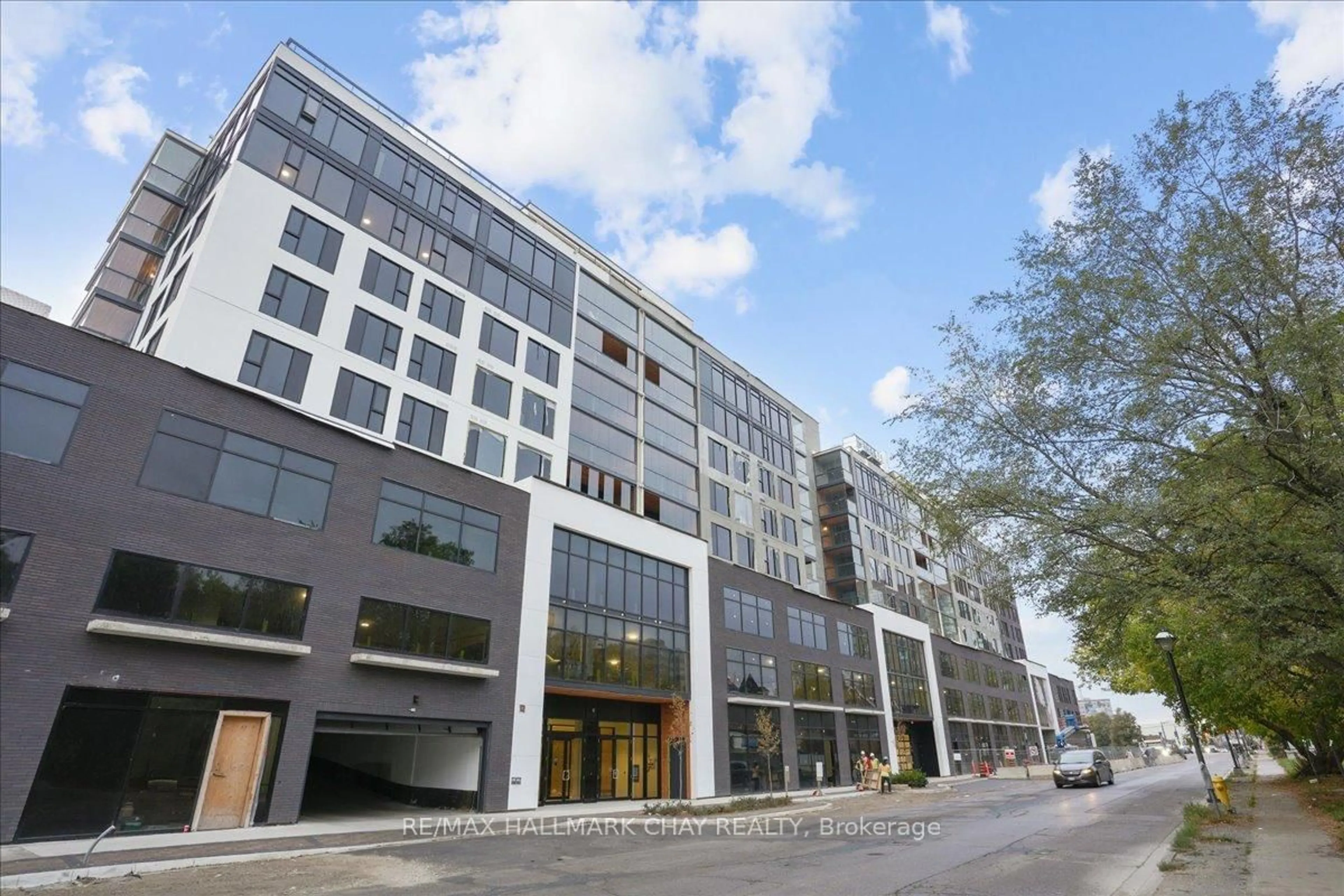 Unknown for 185 Dunlop St #803, Barrie Ontario L4M 0M7