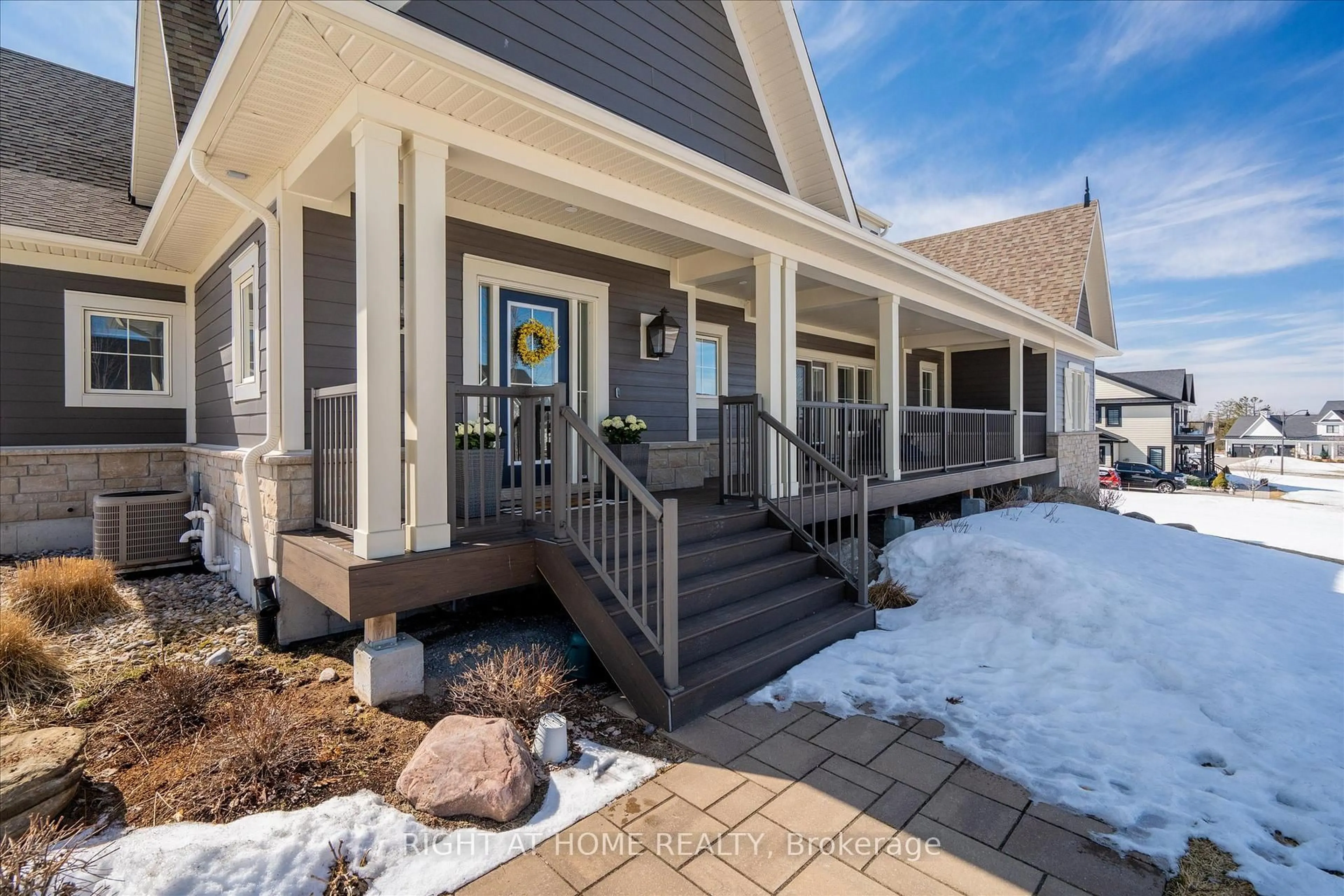 Unknown for 16 Gelderland Cres, Oro-Medonte Ontario L0K 1E0