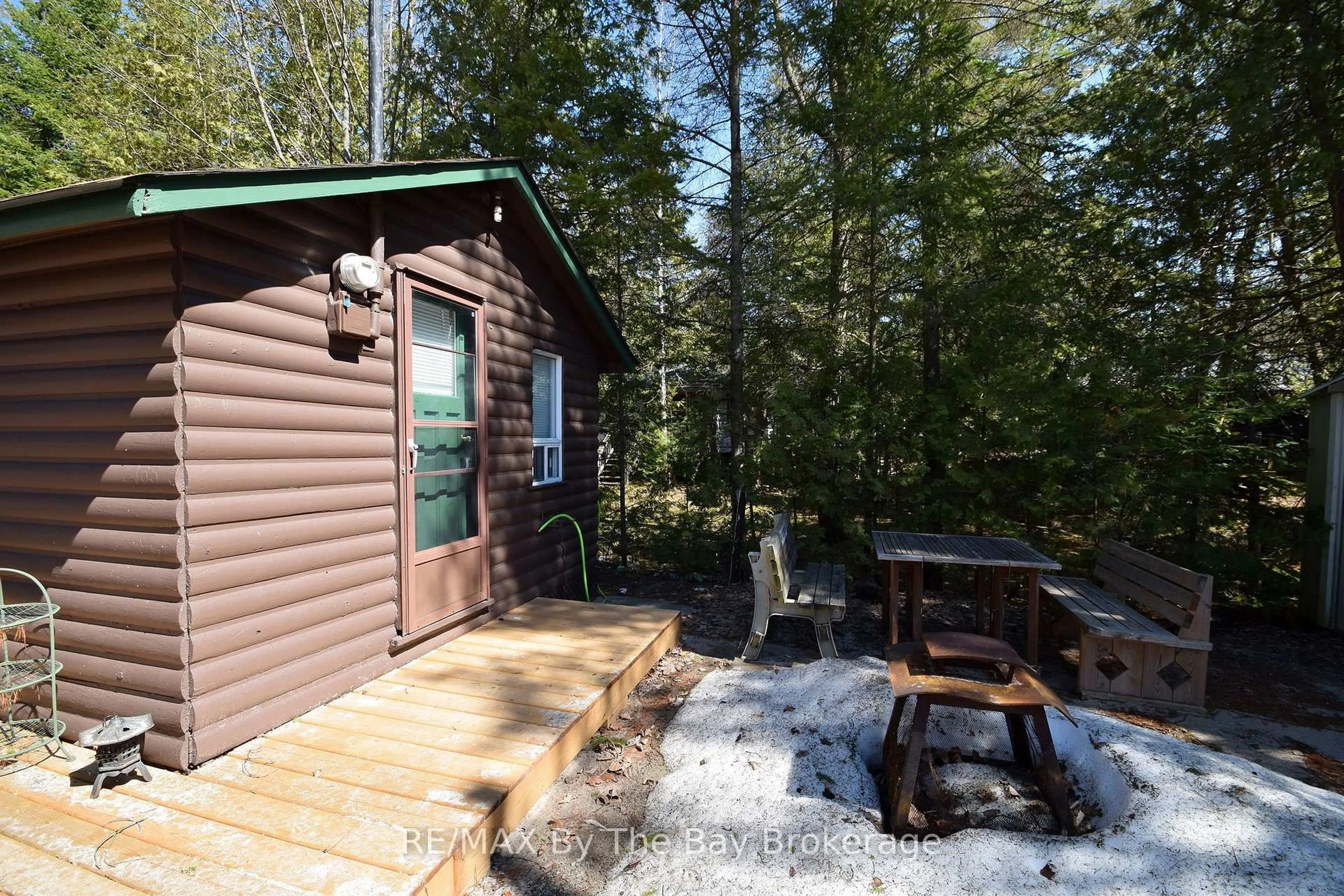 Patio, forest/trees view for 465 Bluewater Lane, Wasaga Beach Ontario L9Z 2P4