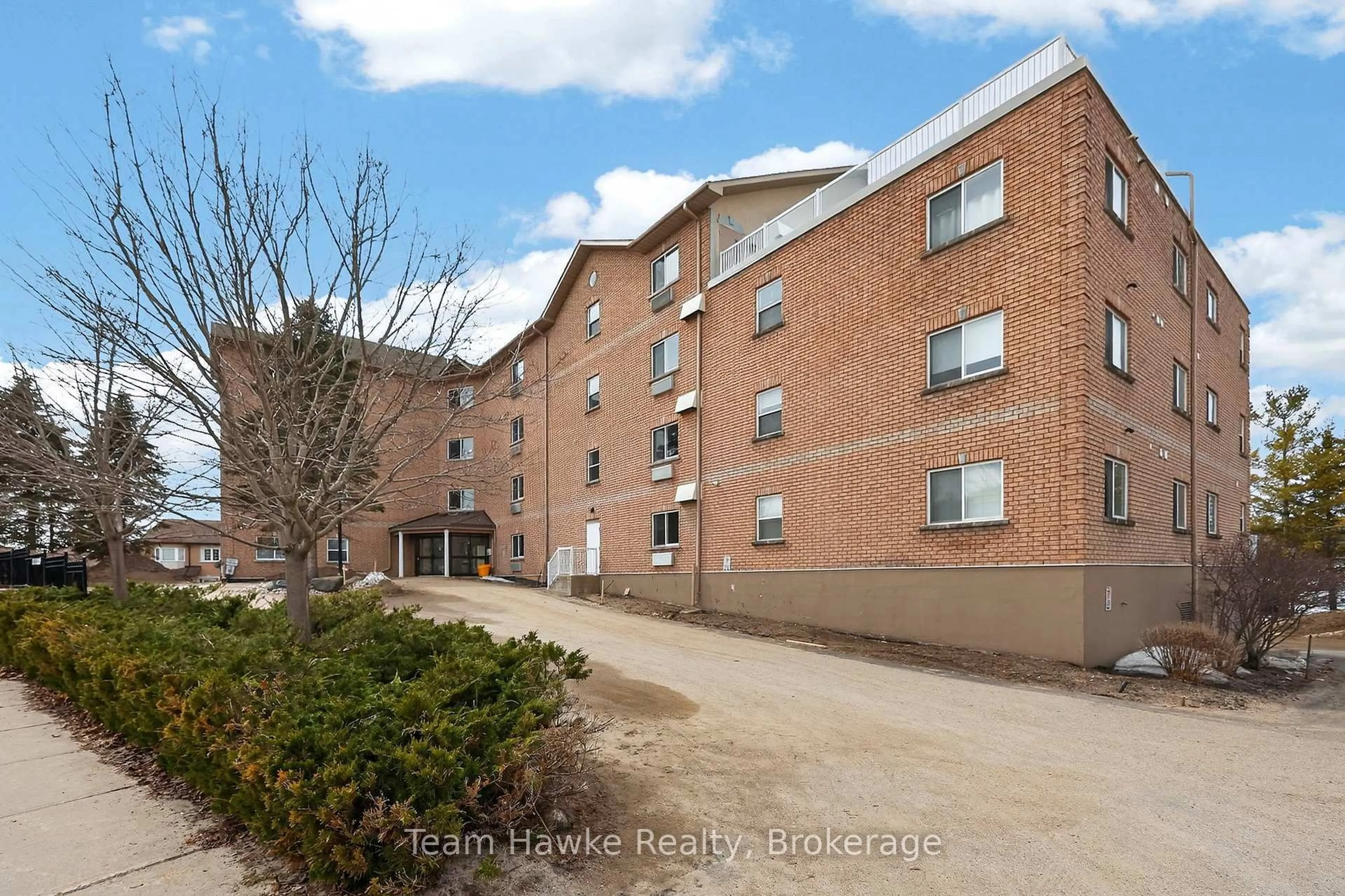 Unknown for 4 Beck Blvd #PH4, Penetanguishene Ontario L9M 2H3