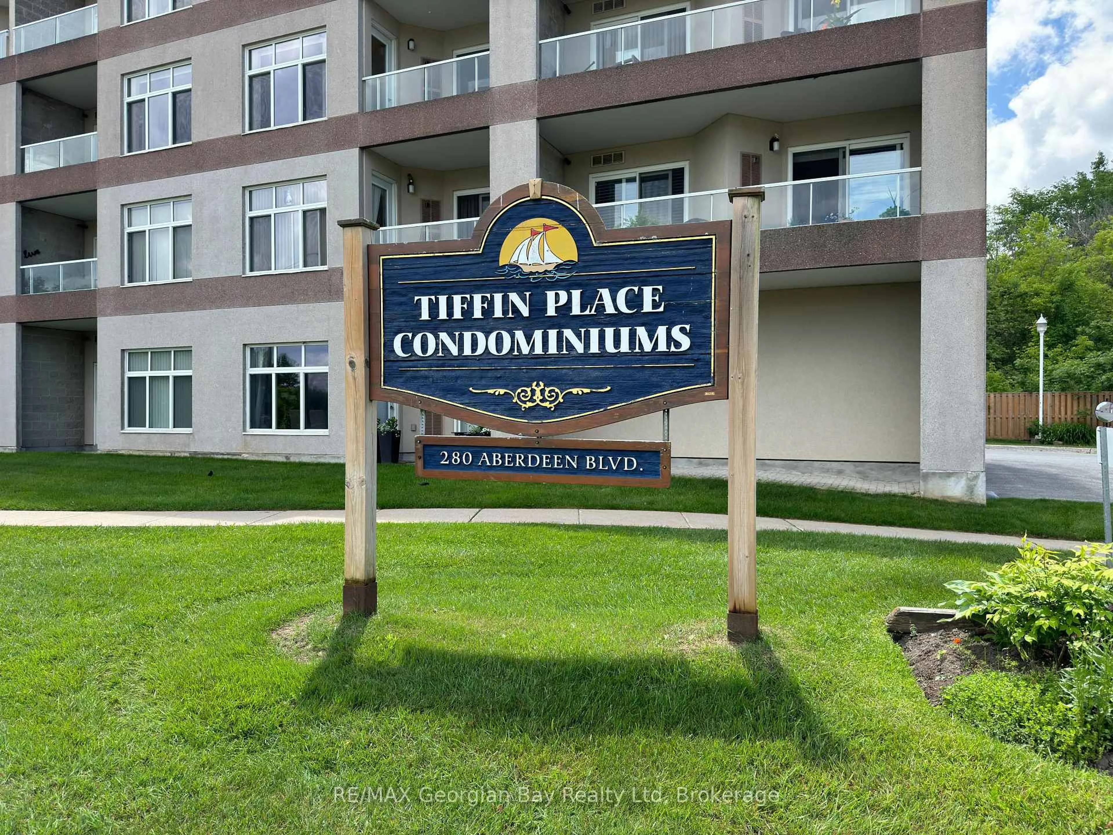 Unknown for 280 Aberdeen Blvd #415, Midland Ontario L4R 5N4