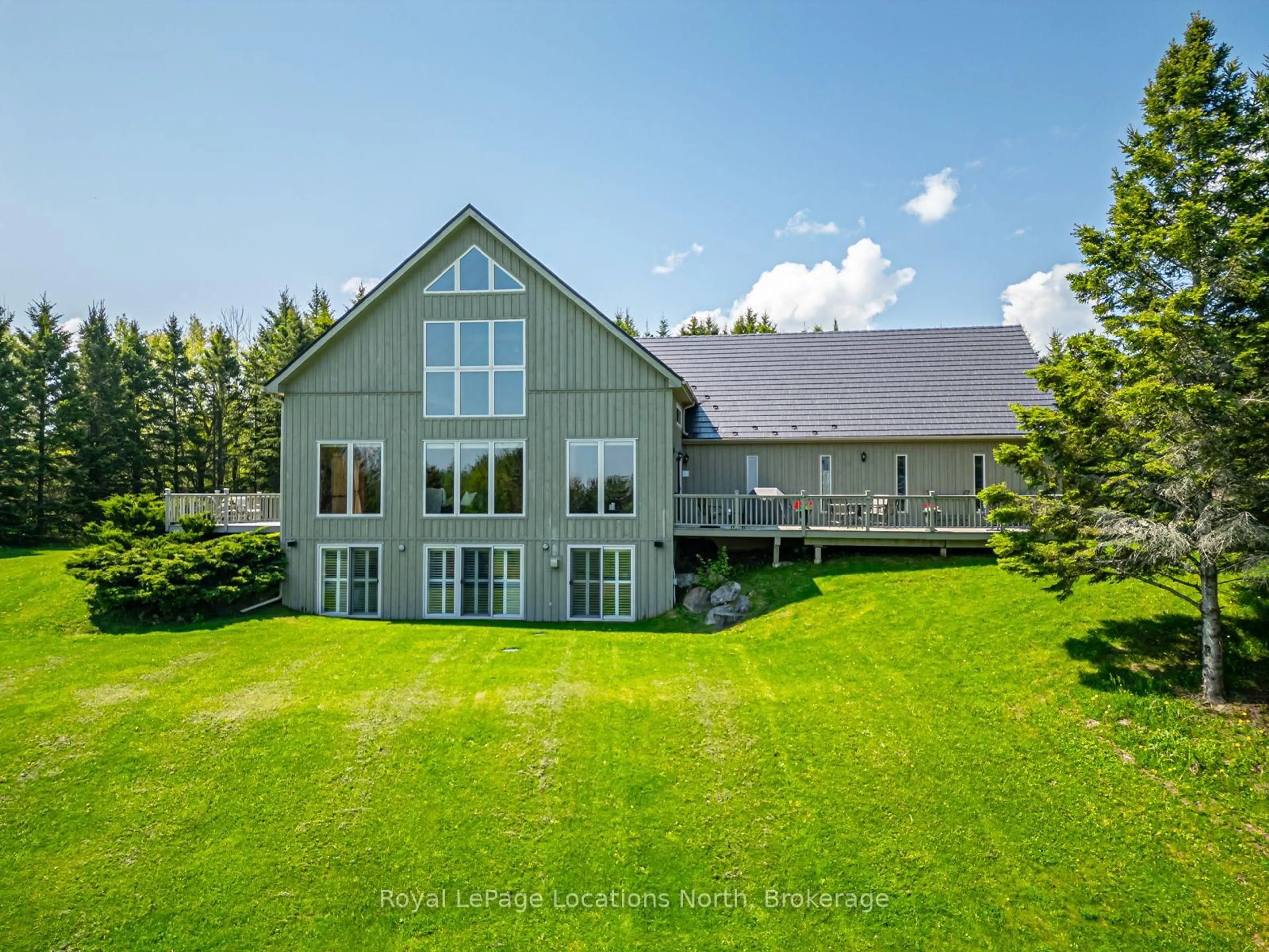 A pic from outside/outdoor area/front of a property/back of a property/a pic from drone, water/lake/river/ocean view for 9197 County 91 Rd, Clearview Ontario L0M 1H0