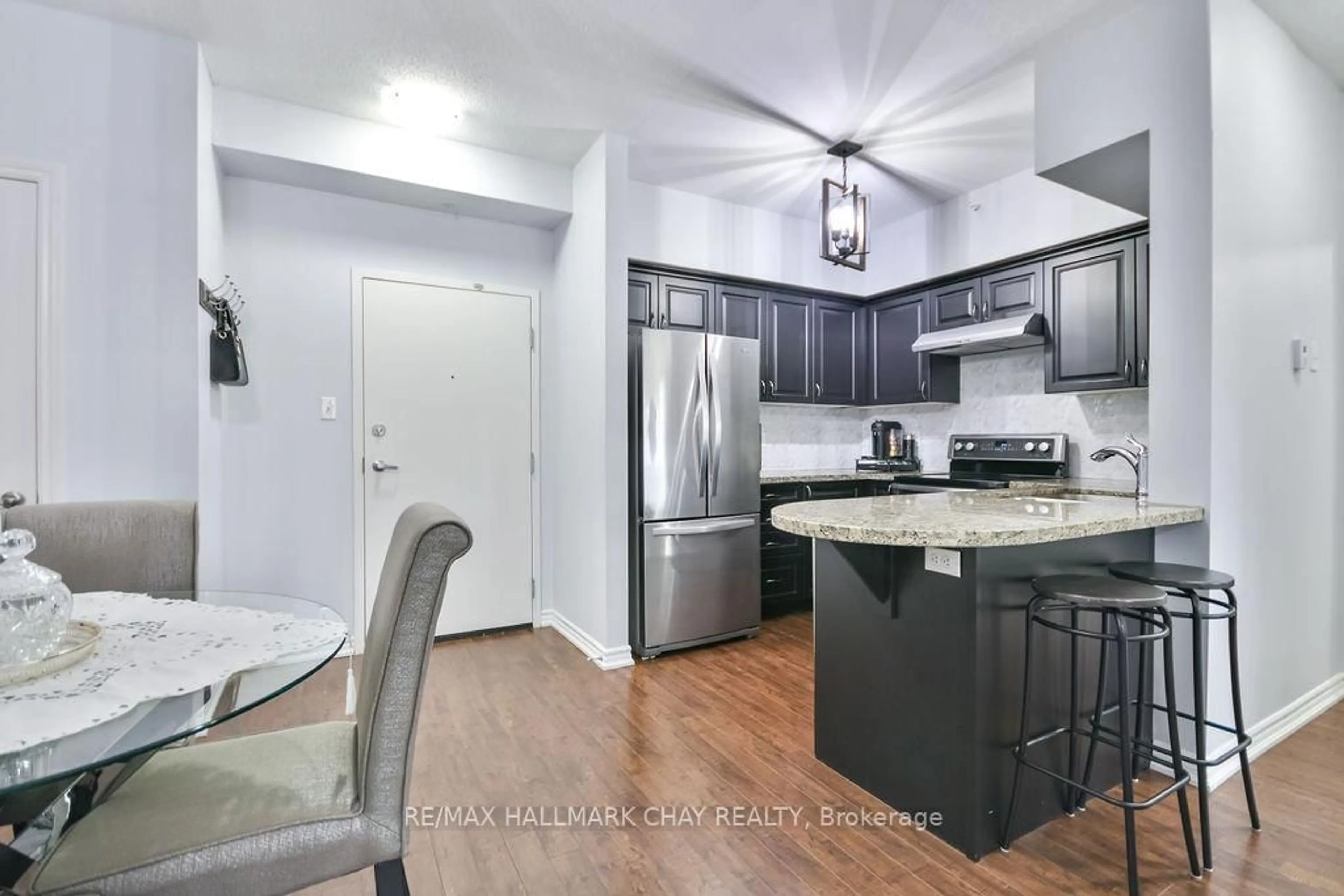 Open concept kitchen, unknown for 43 Ferndale Dr #207, Barrie Ontario L4N 5W6