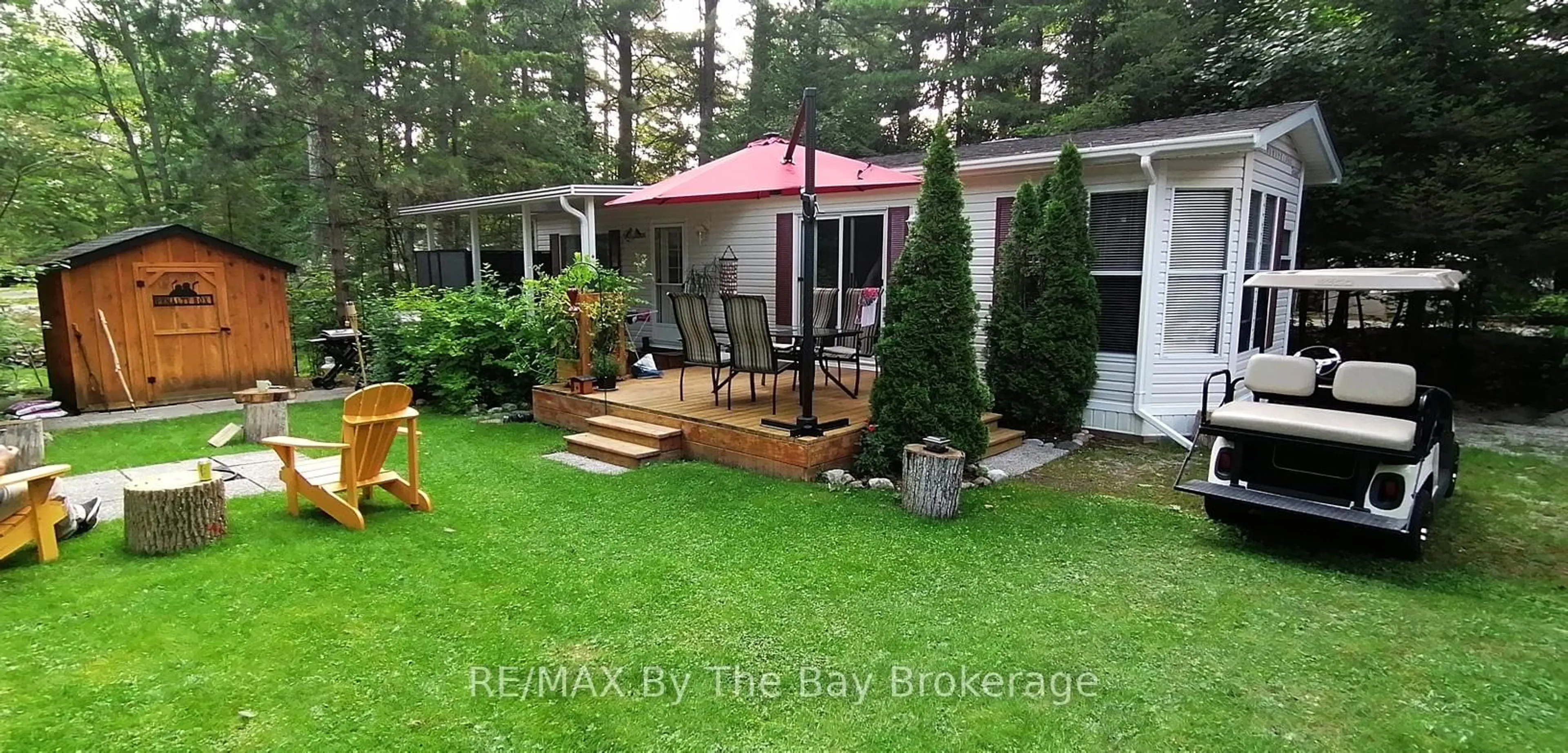 Patio, unknown for 85 Theme Park Dr #G4, Wasaga Beach Ontario L9Z 1X7