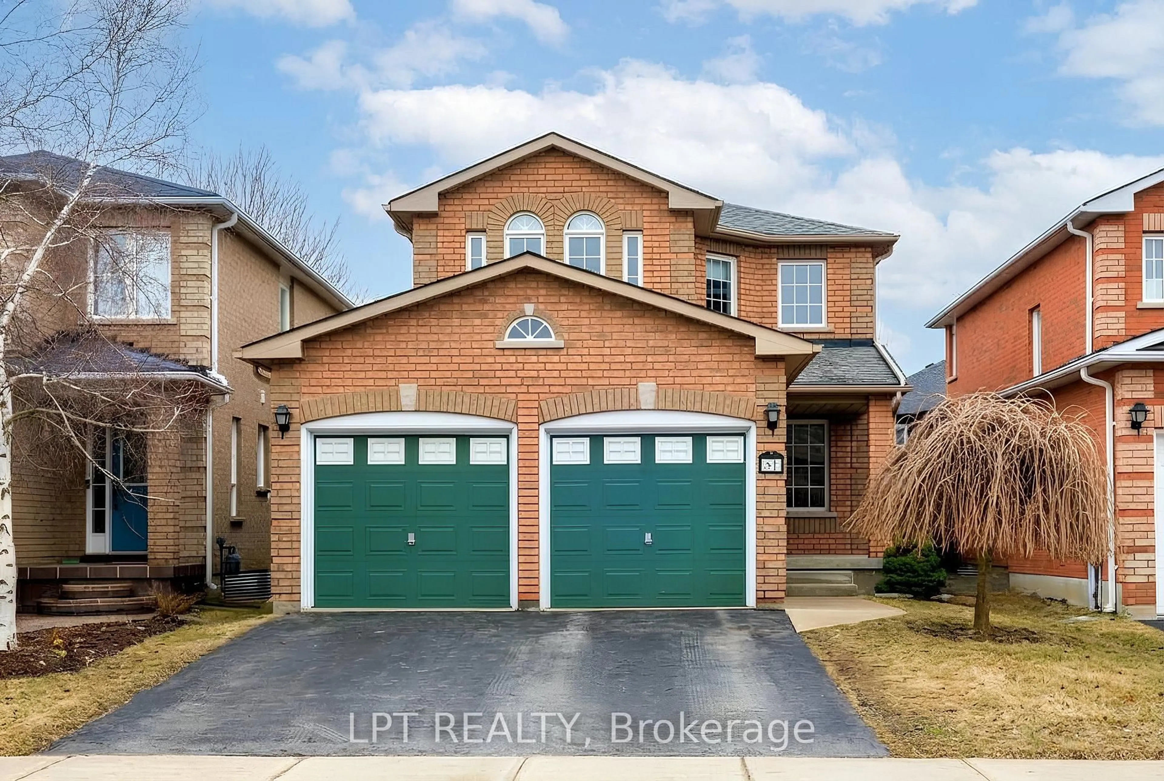Home with brick exterior material, street for 51 Catherine Dr, Barrie Ontario L4N 0H1