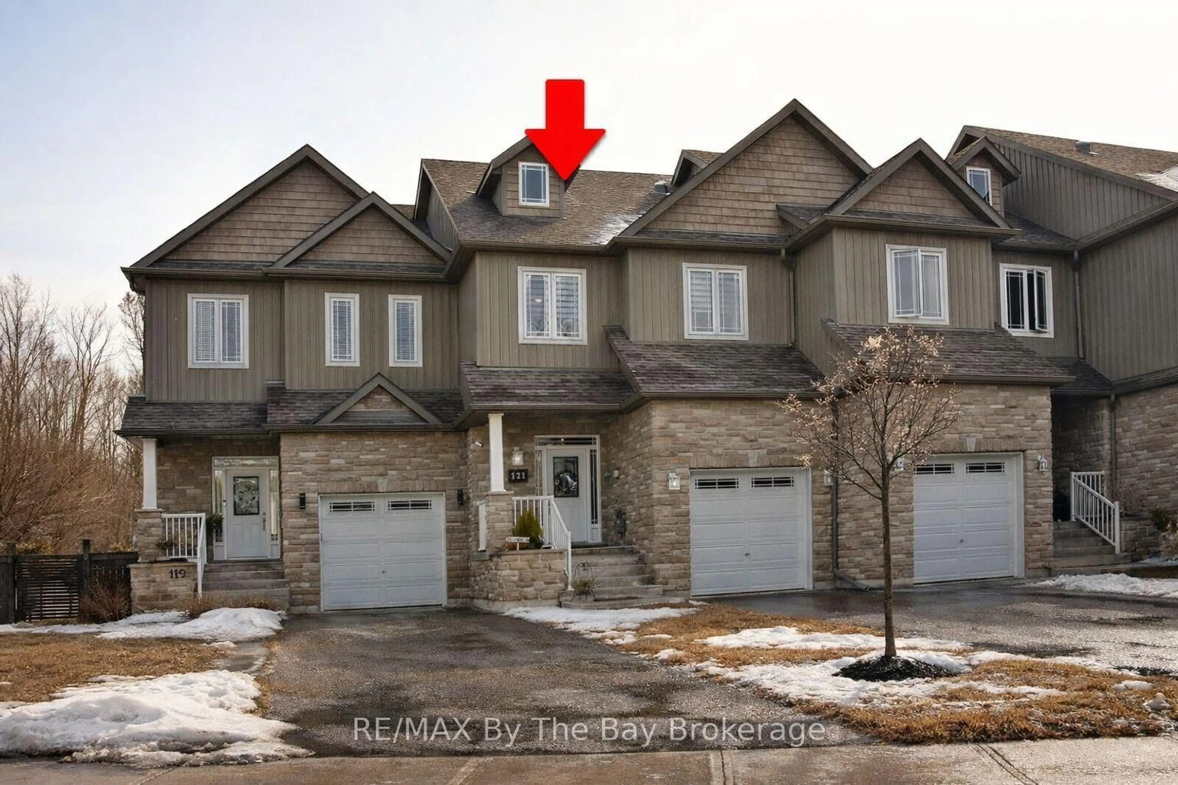 Unknown for 121 45th St, Wasaga Beach Ontario L9Z 1Z4