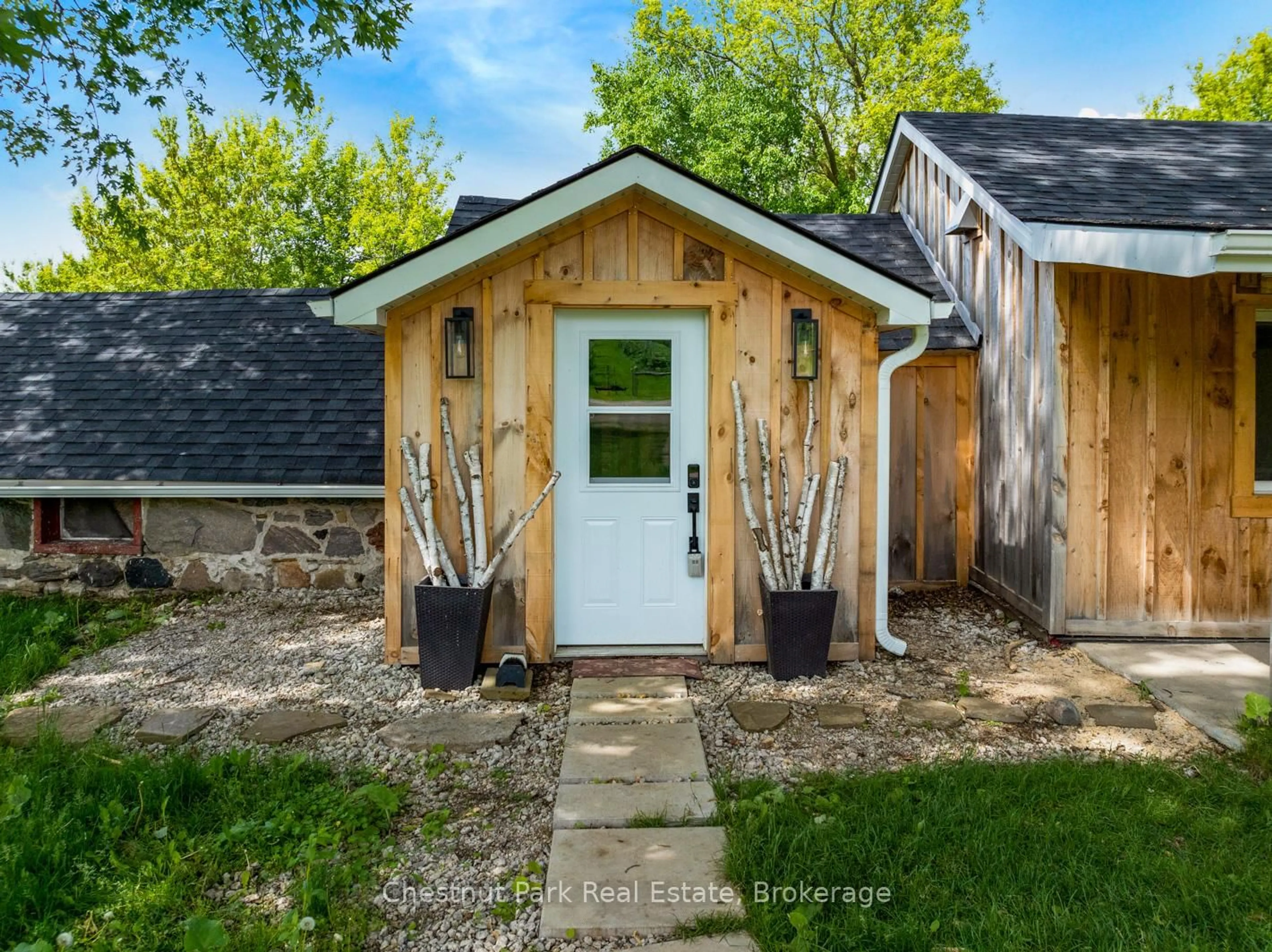 Unknown for 7470 21/22 Nottawasaga Sdrd, Clearview Ontario L0M 1S0