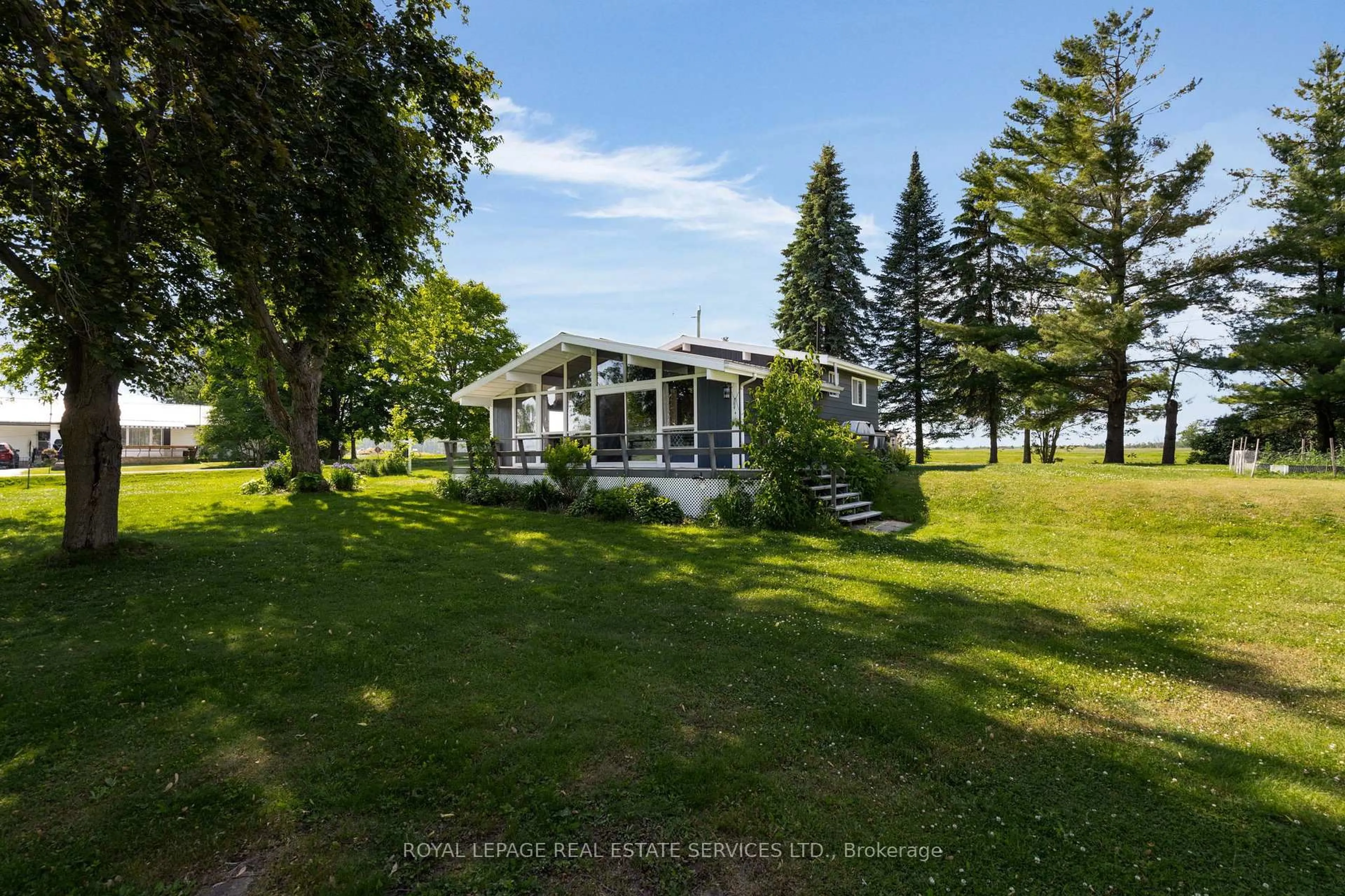 A pic from outside/outdoor area/front of a property/back of a property/a pic from drone, water/lake/river/ocean view for 1129 Concession Road 9, Ramara Ontario L0K 1B0