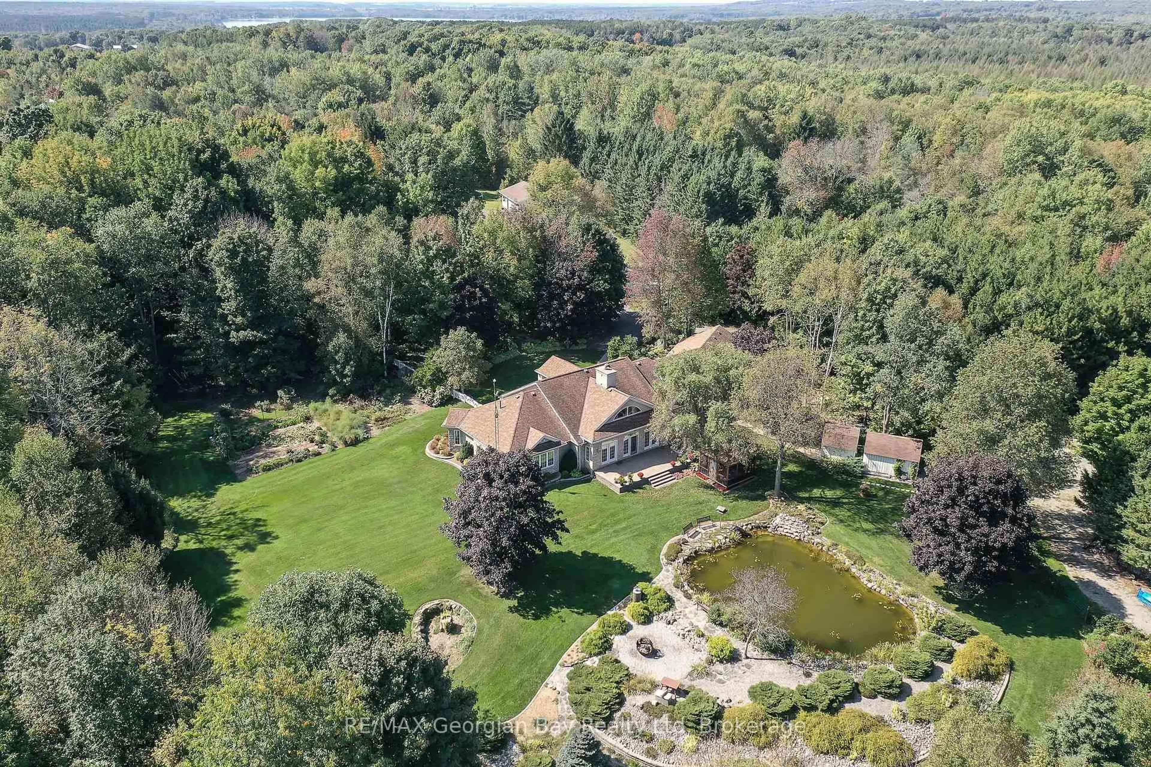 A pic from outside/outdoor area/front of a property/back of a property/a pic from drone, unknown for 326 BLUEBERRY MARSH Rd, Oro-Medonte Ontario L4R 4K3