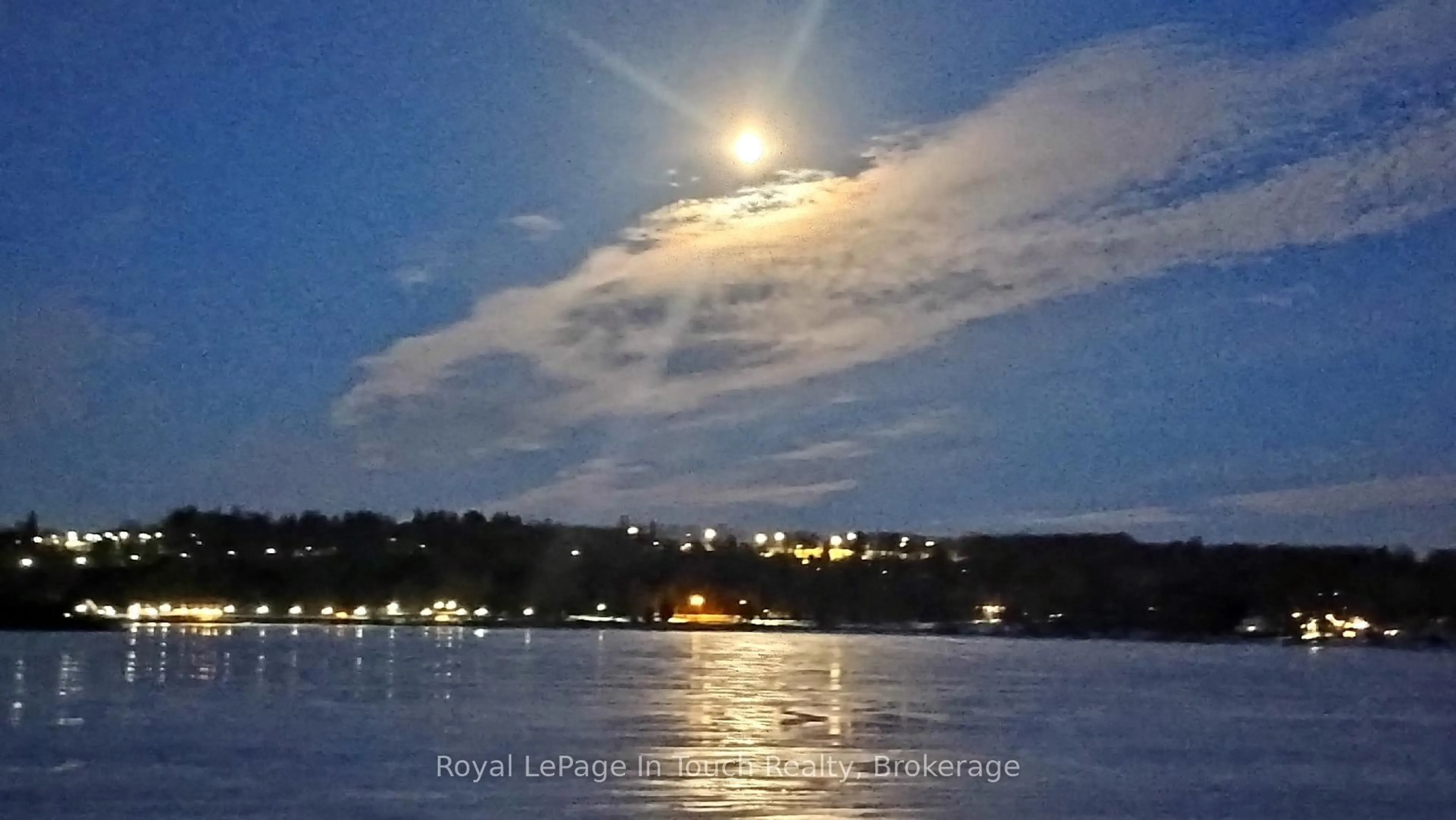 Blurry image for 468 Champlain Rd, Penetanguishene Ontario L9M 1S5