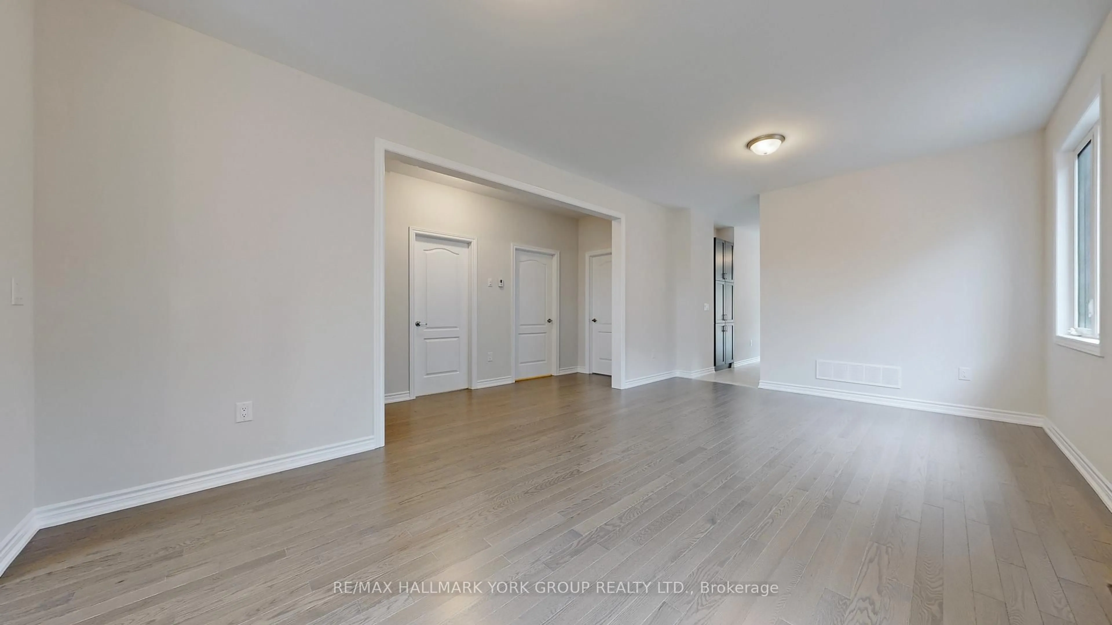 A pic of a room for 2964 Monarch Dr, Orillia Ontario L3V 8M8