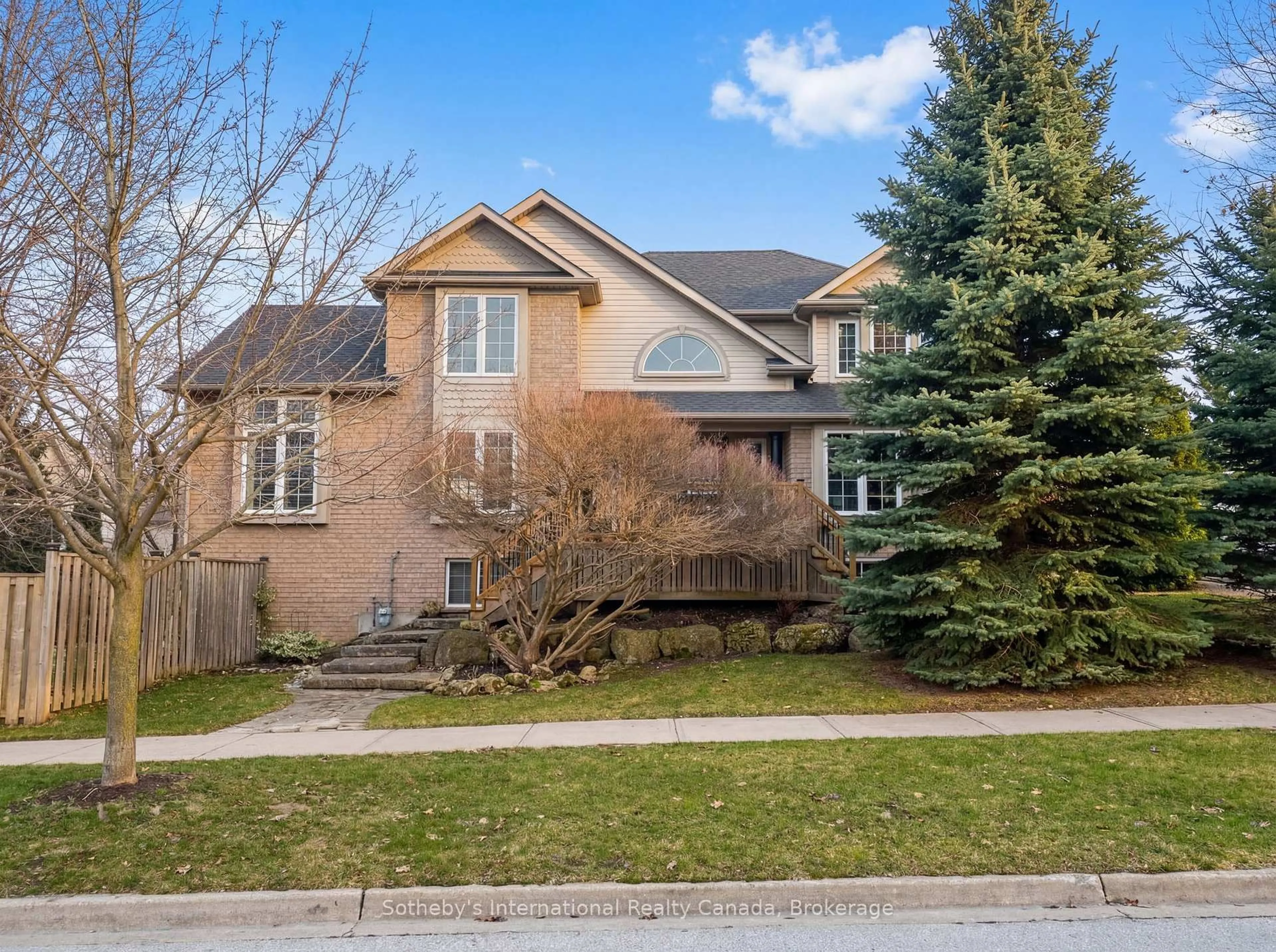 Home with brick exterior material, street for 23 Connor Ave, Collingwood Ontario L9Y 5K6