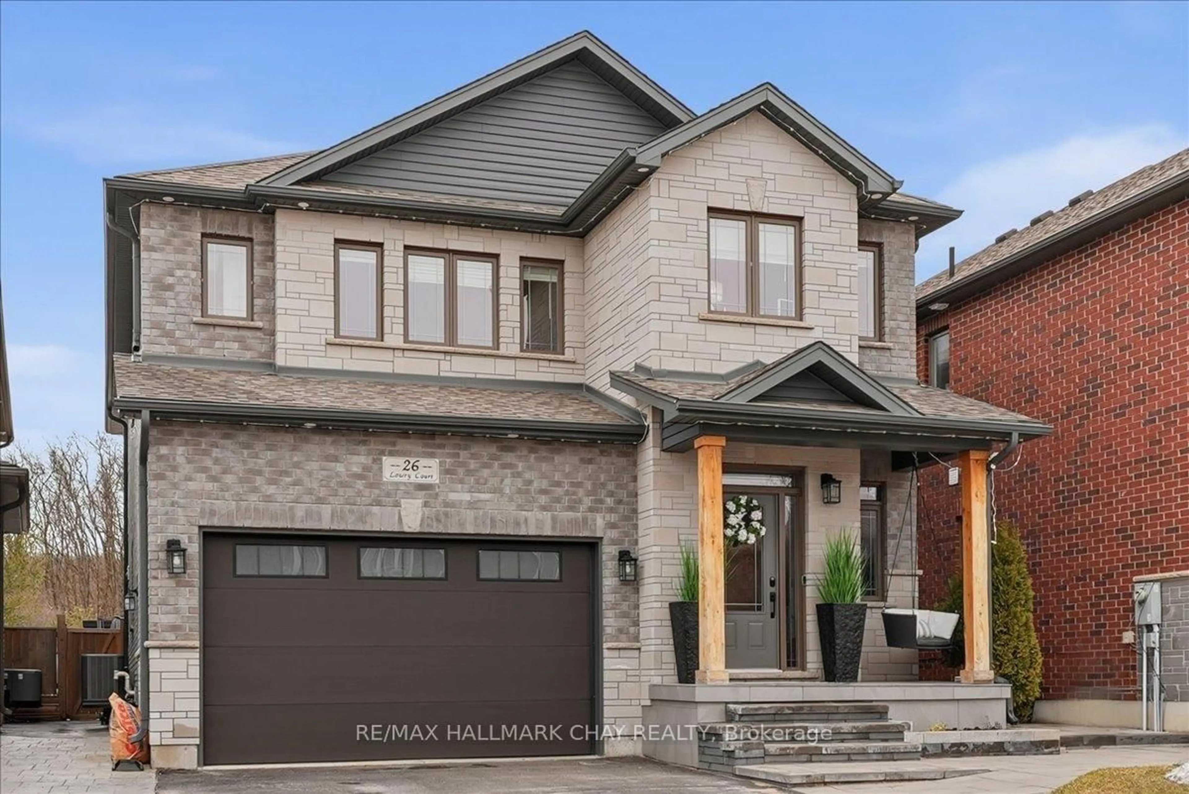 Home with brick exterior material, street for 26 Lowry Crt, Barrie Ontario L4N 7N3