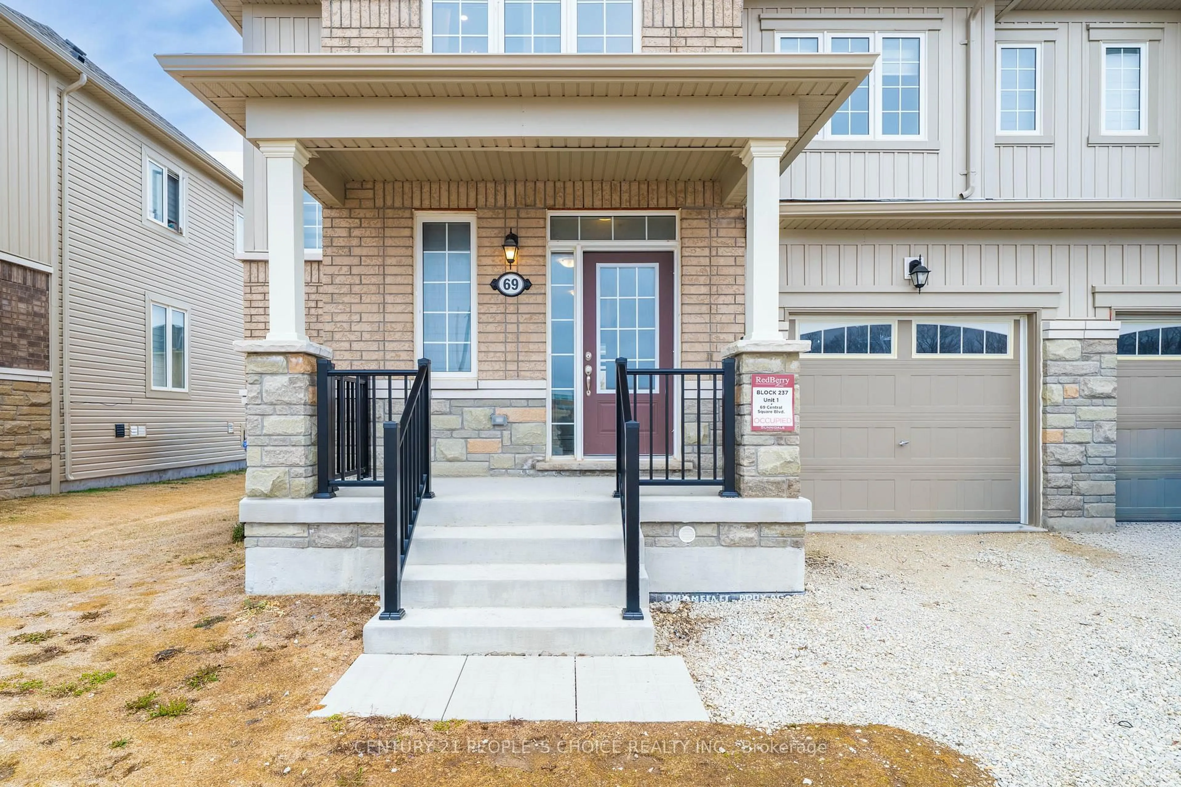 Home with brick exterior material, street for 69 Central Square Blvd, Wasaga Beach Ontario L9Z 0L9