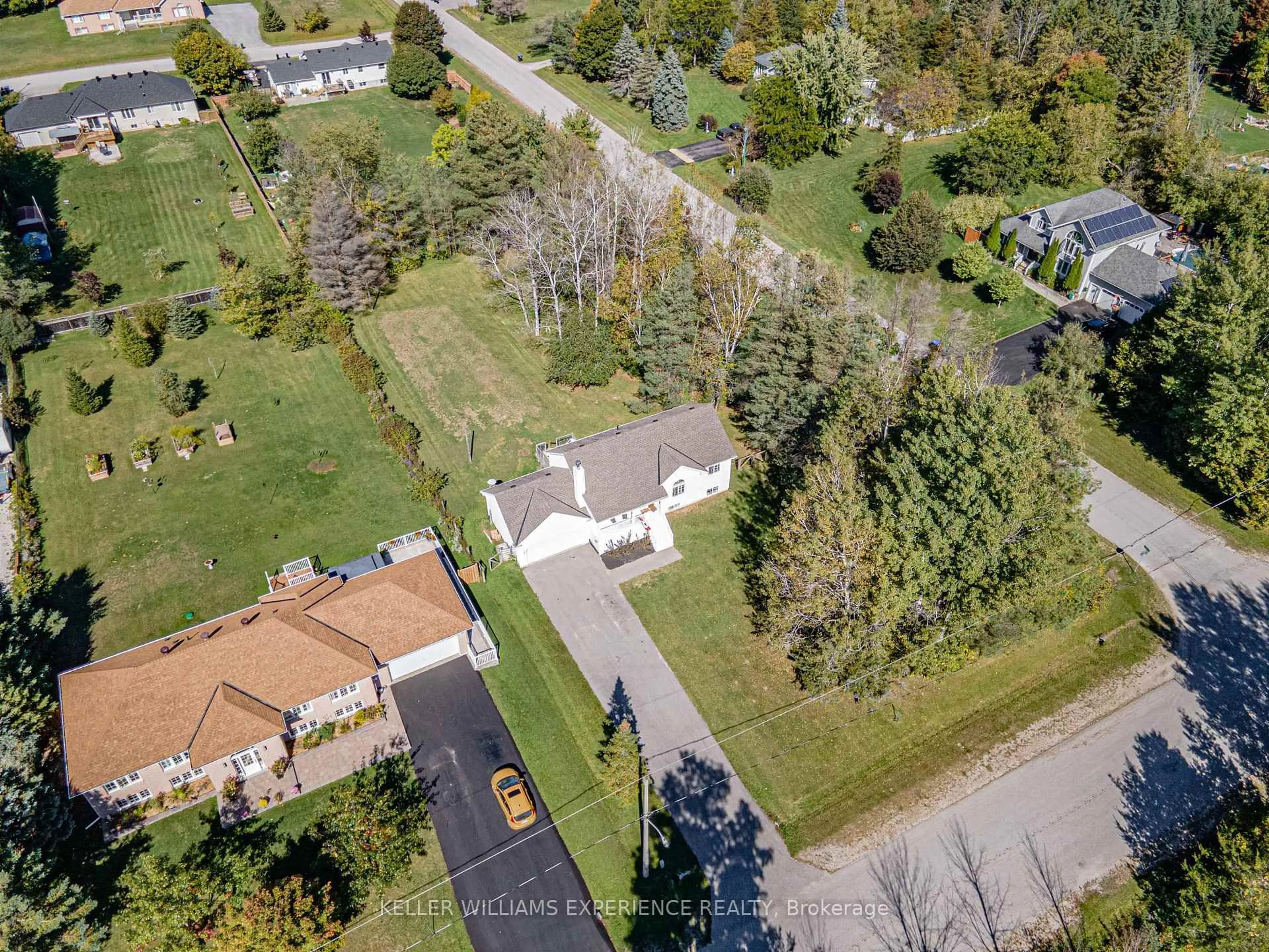A pic from outside/outdoor area/front of a property/back of a property/a pic from drone, street for 5318 Conc 3 Sunnidale Rd, Clearview Ontario L0M 1N0