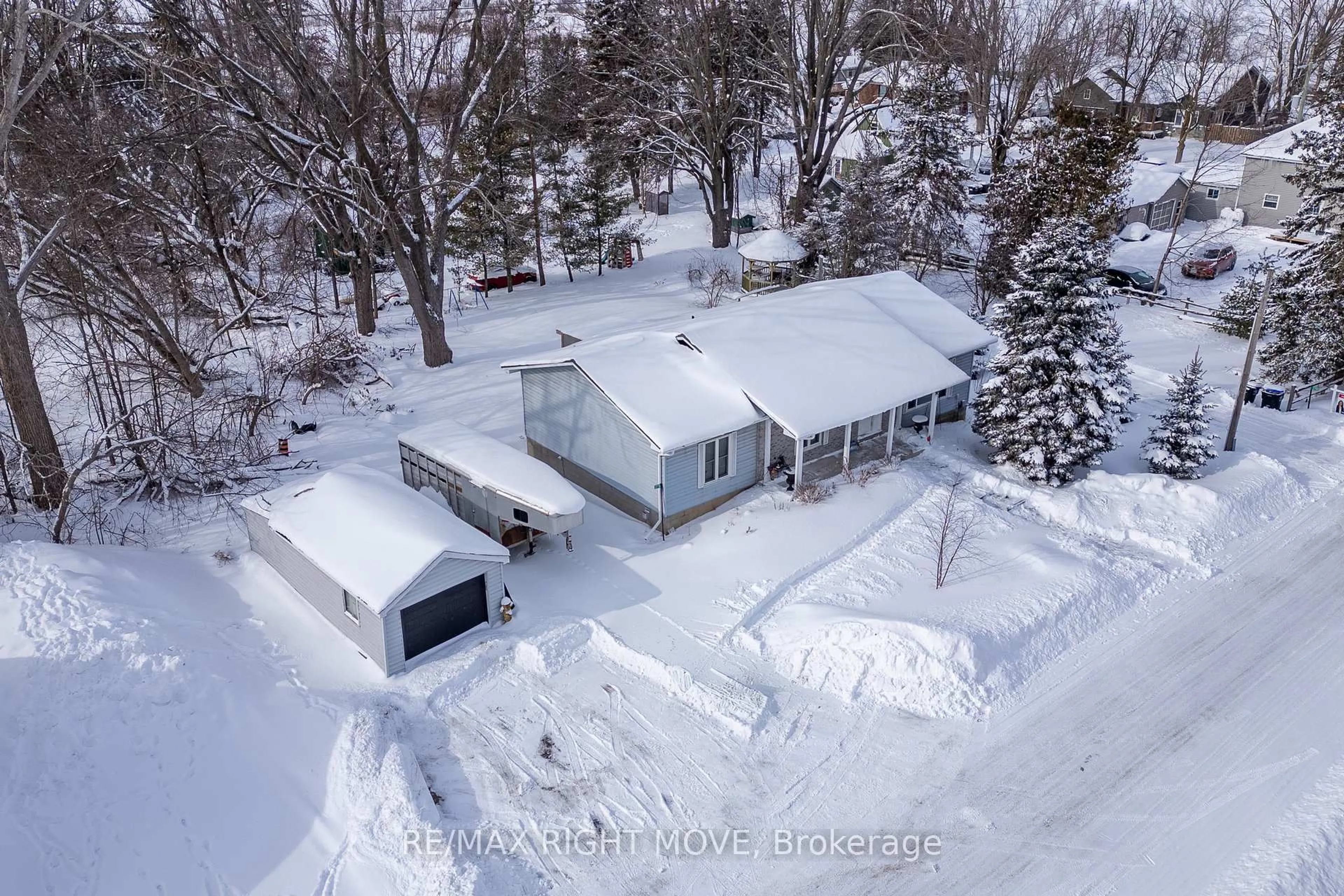 A pic from outside/outdoor area/front of a property/back of a property/a pic from drone, street for 2776 Mary St, Ramara Ontario L0K 1B0